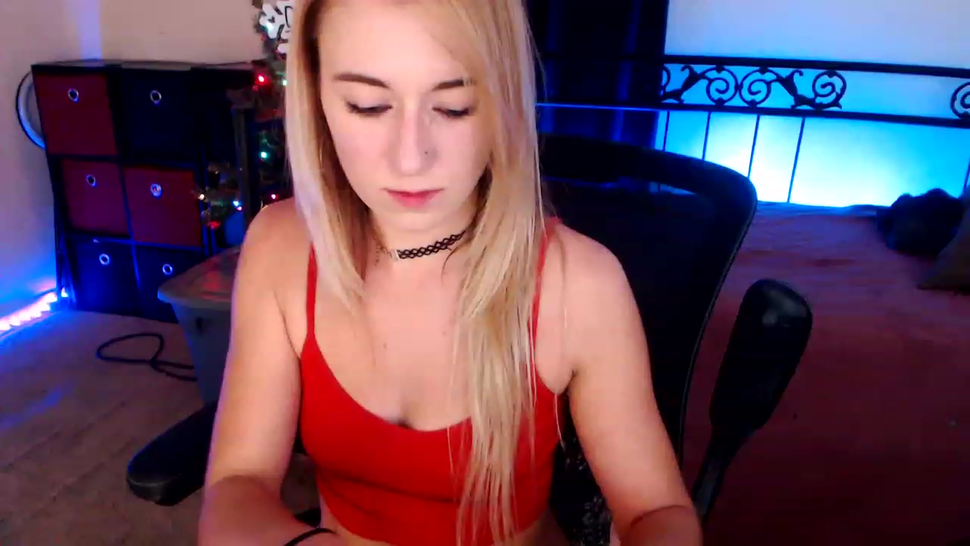 Gallery image thumbnail from SouthernSkye's myfreecams stream on, 12/08/2023, 06:22 image 18 of 20