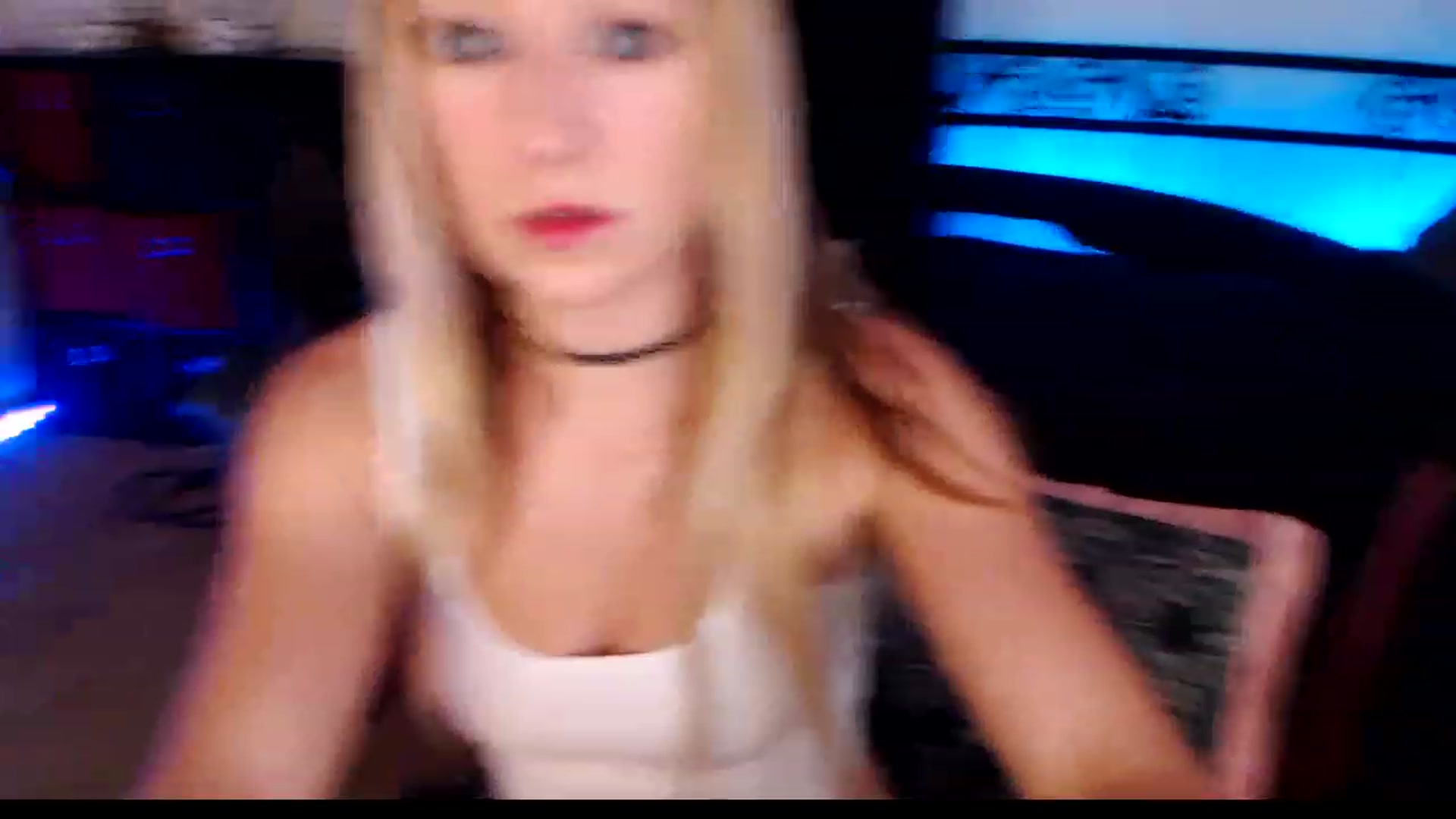 Gallery image thumbnail from SouthernSkye's myfreecams stream on, 12/30/2023, 06:42 image 3 of 20