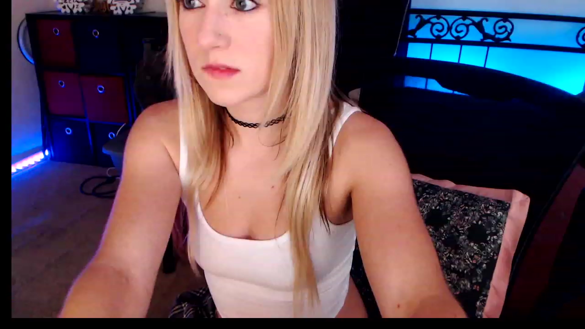 Gallery image thumbnail from SouthernSkye's myfreecams stream on, 12/30/2023, 06:42 image 2 of 20