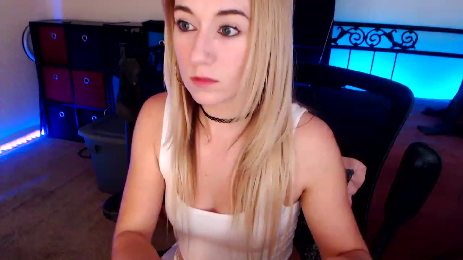 Gallery image thumbnail from SouthernSkye's myfreecams stream on, 01/08/2024, 07:22 image 20 of 20
