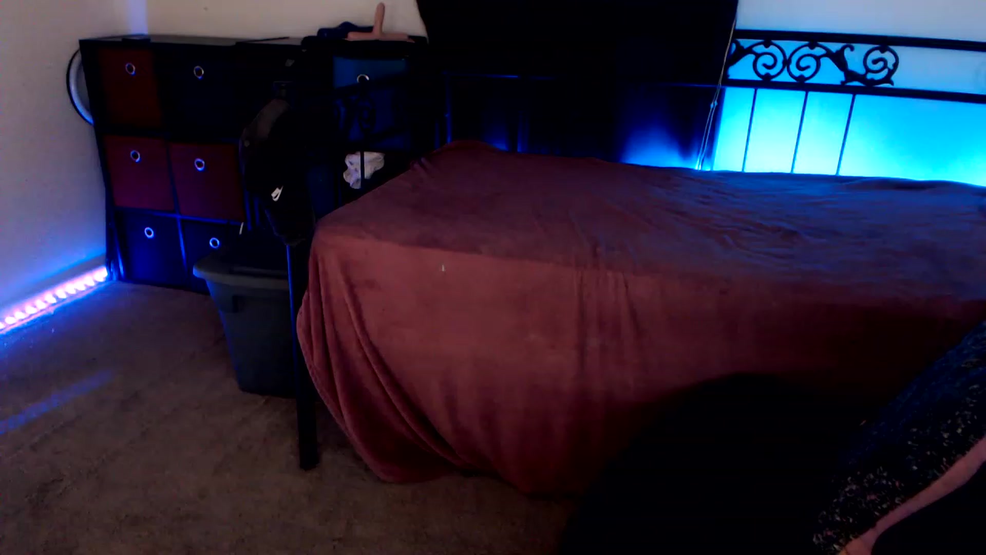 Gallery image thumbnail from SouthernSkye's myfreecams stream on, 01/30/2024, 07:27 image 18 of 20