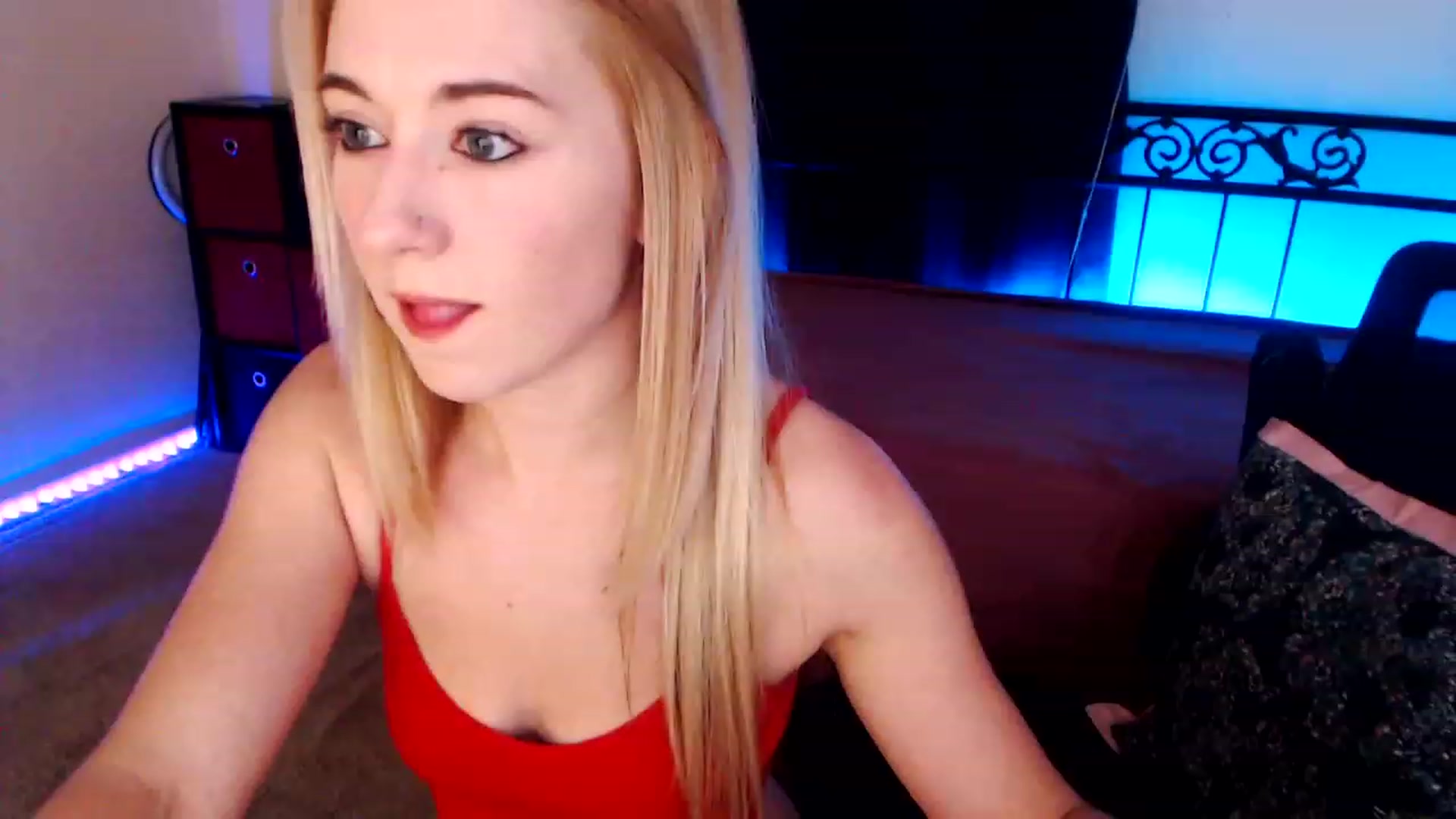 Gallery image thumbnail from SouthernSkye's myfreecams stream on, 02/09/2024, 06:51 image 6 of 20