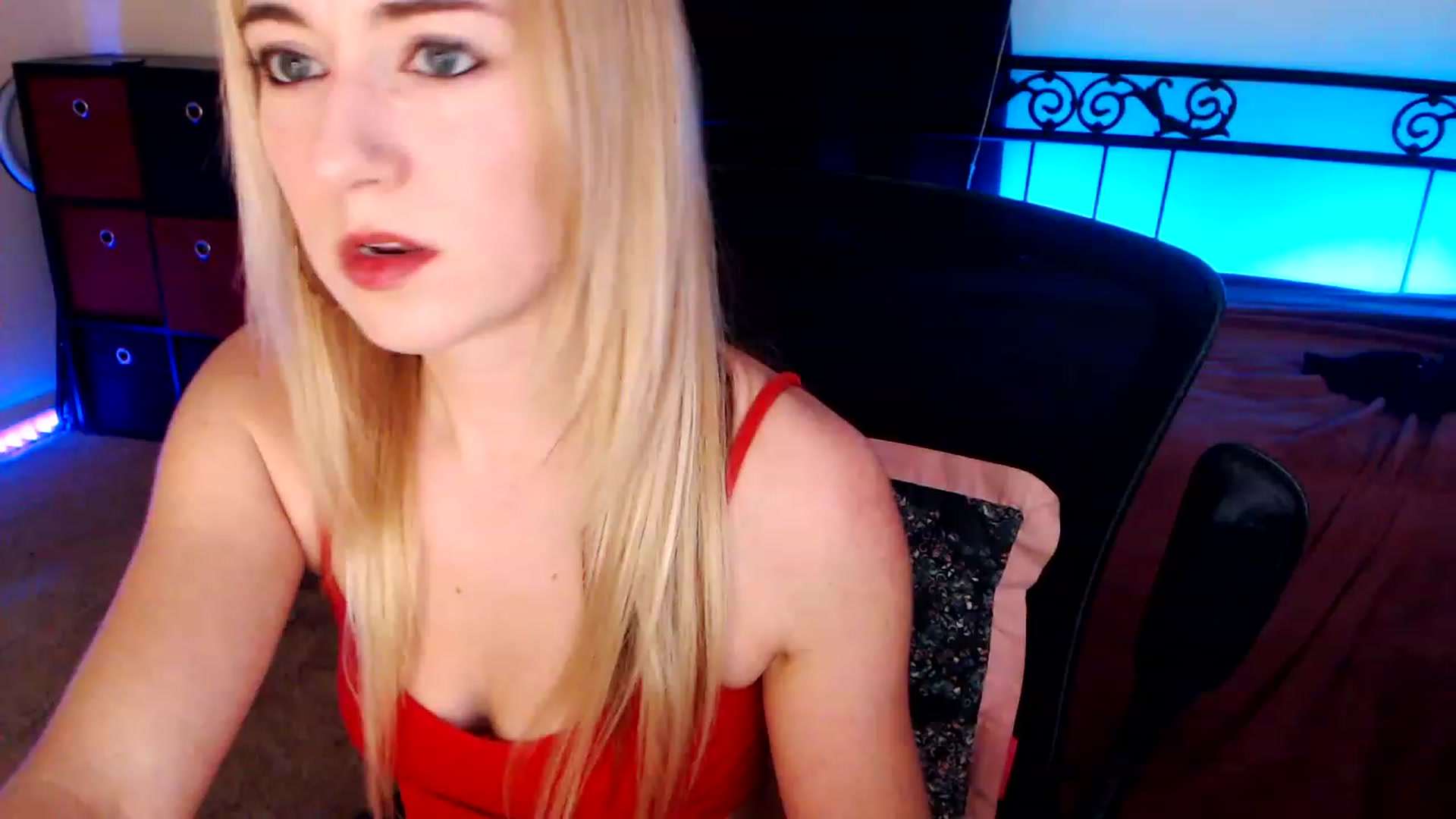 Gallery image thumbnail from SouthernSkye's myfreecams stream on, 02/09/2024, 06:51 image 13 of 20