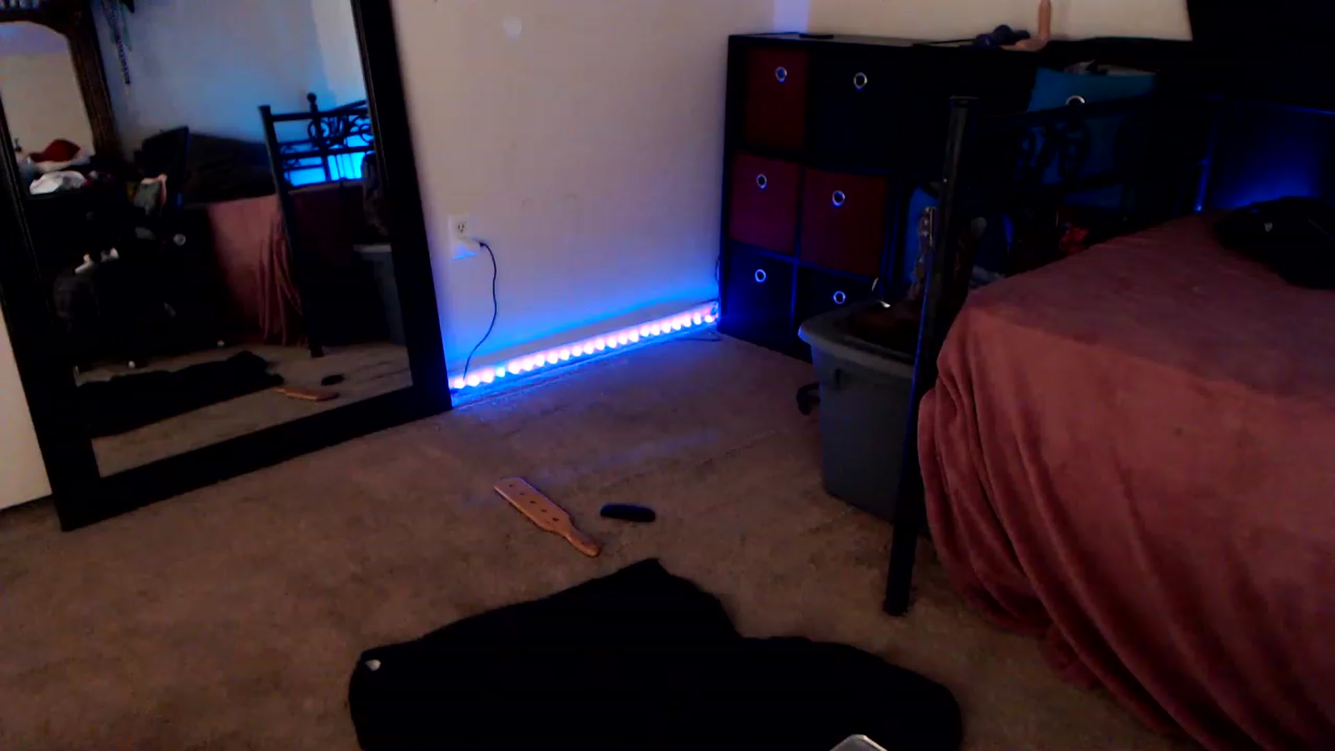 Gallery image thumbnail from SouthernSkye's myfreecams stream on, 02/26/2024, 07:17 image 15 of 20