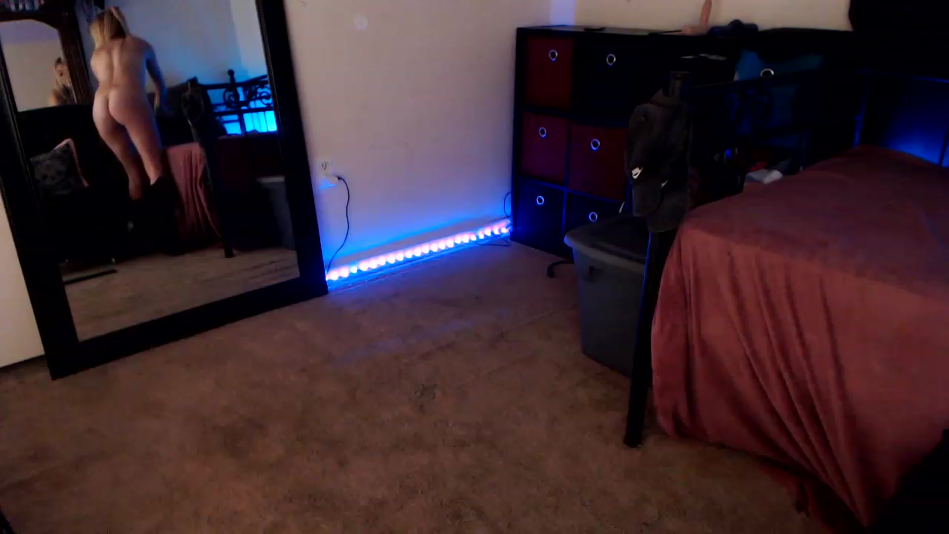 Gallery image thumbnail from SouthernSkye's myfreecams stream on, 03/07/2024, 07:36 image 20 of 20