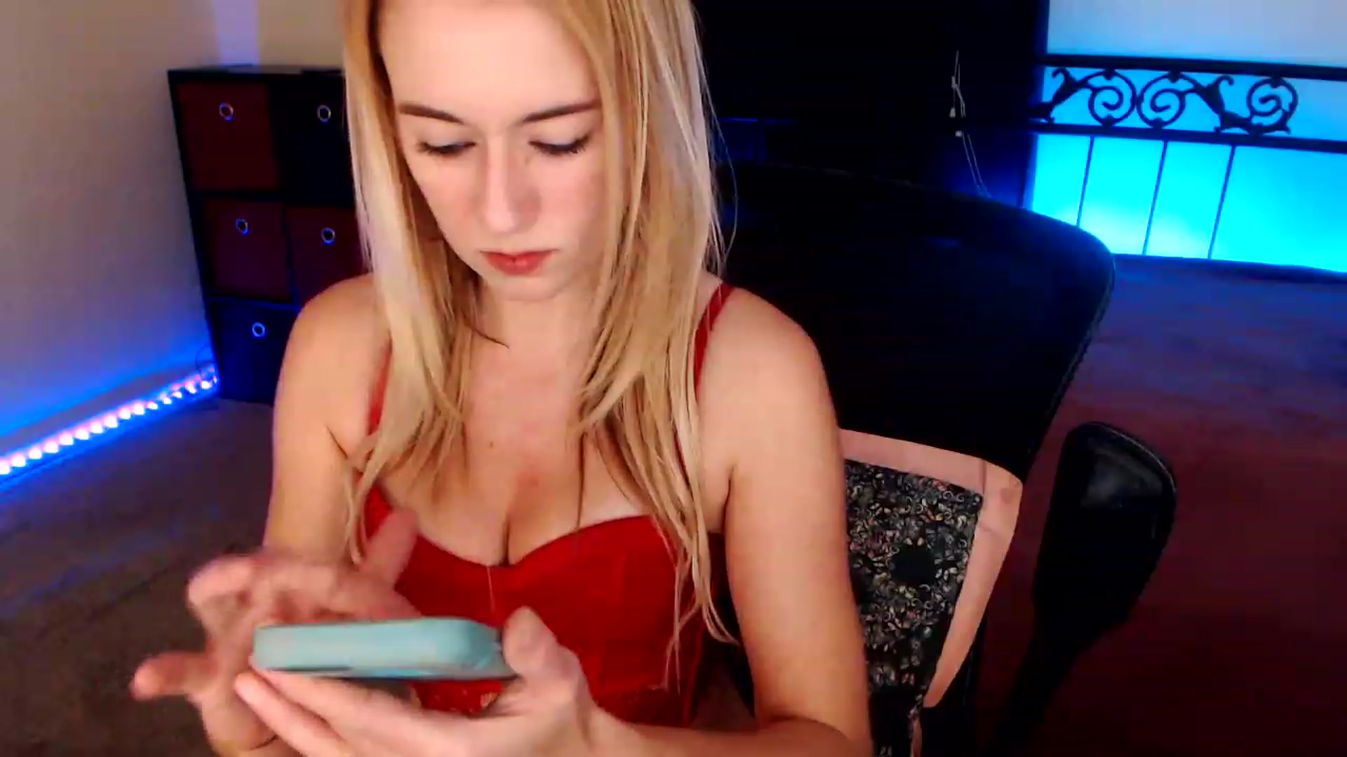Gallery image thumbnail from SouthernSkye's myfreecams stream on, 03/09/2024, 06:52 image 14 of 20