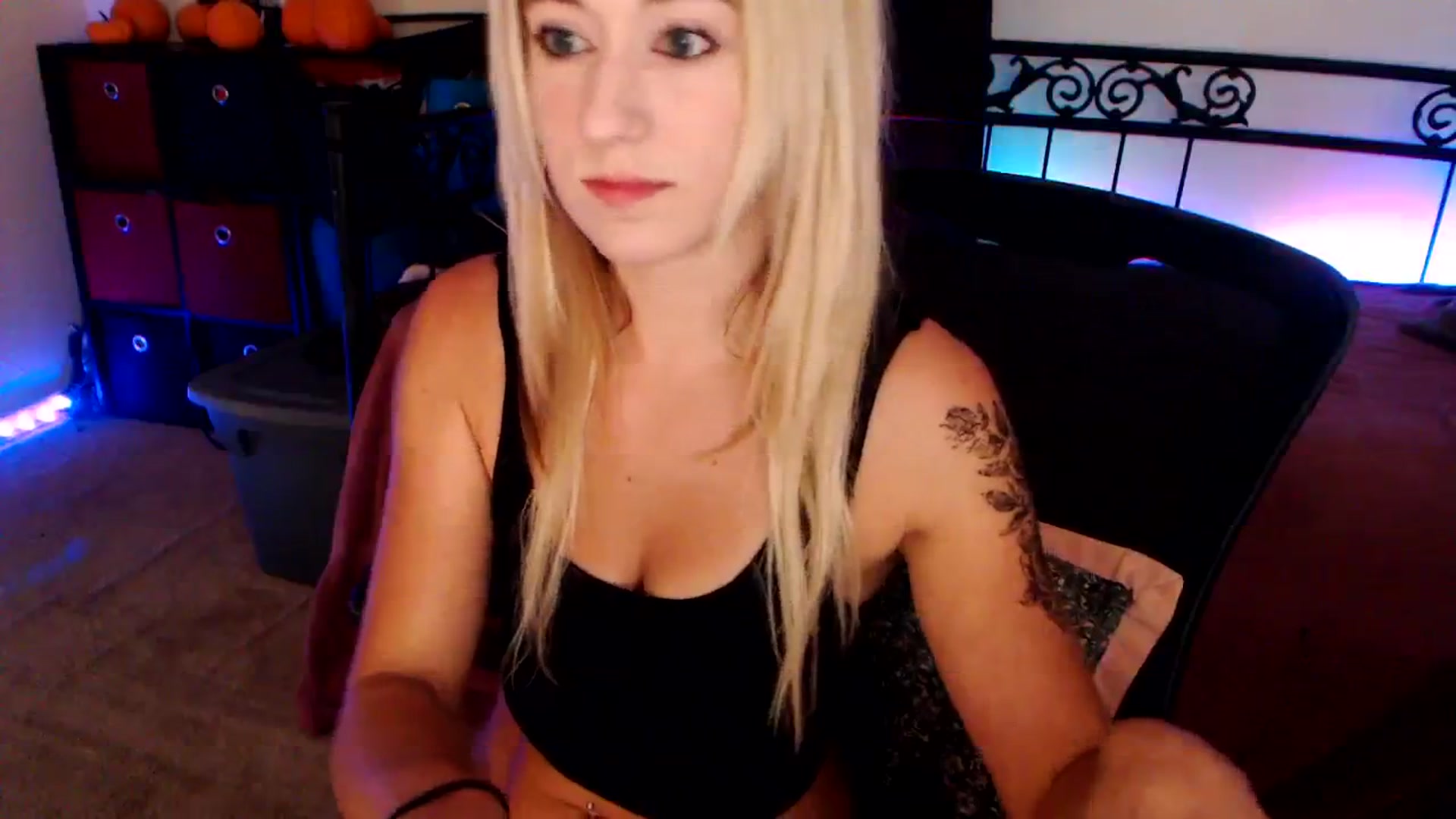 Gallery image thumbnail from SouthernSkye's myfreecams stream on, 11/07/2024, 07:33 image 5 of 20