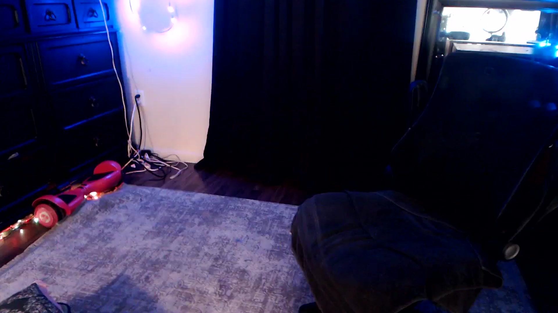 Gallery image thumbnail from SouthernSkye's myfreecams stream on, 01/05/2025, 09:44 image 17 of 20