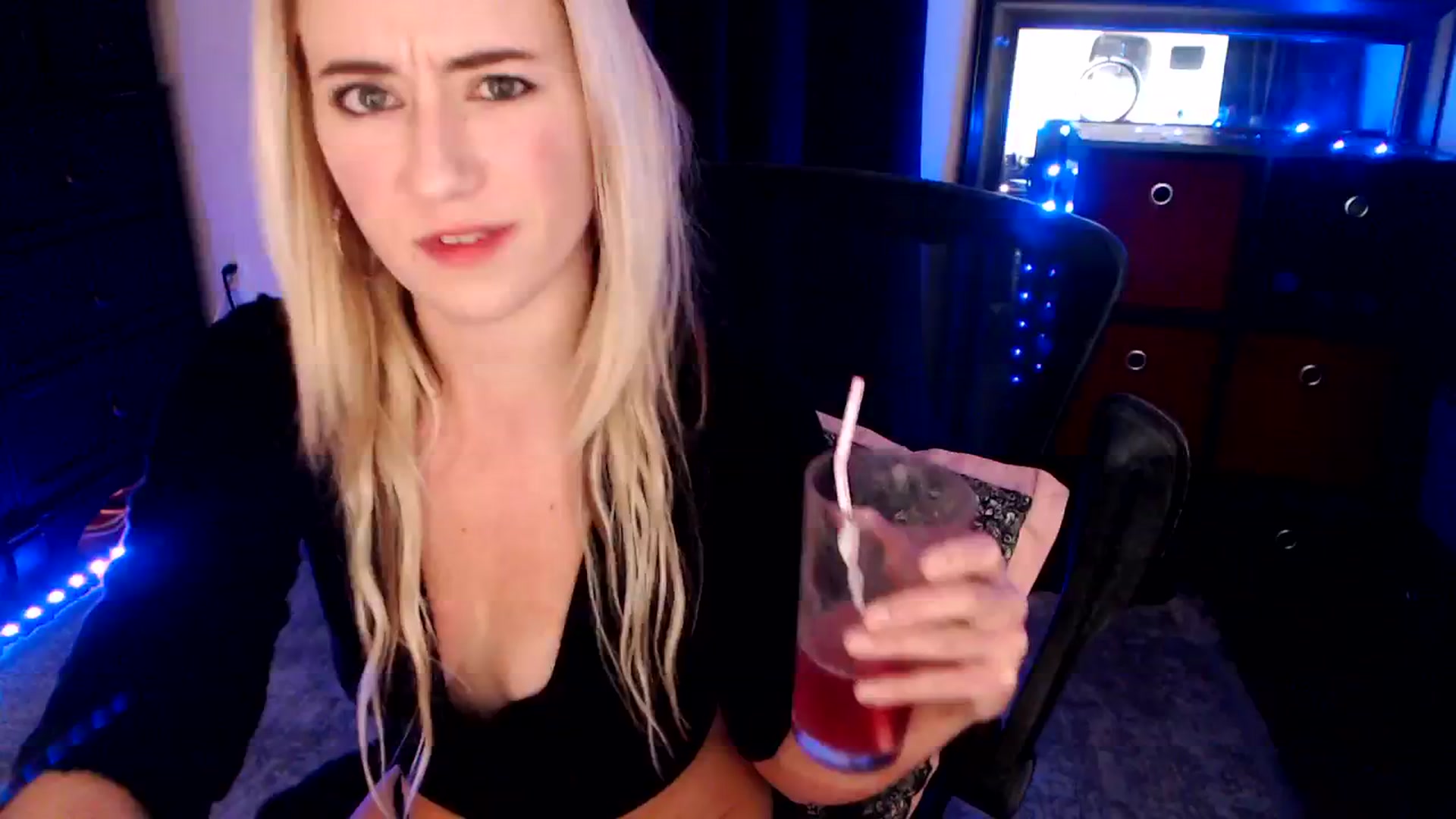 Gallery image thumbnail from SouthernSkye's myfreecams stream on, 01/06/2025, 08:04 image 11 of 20