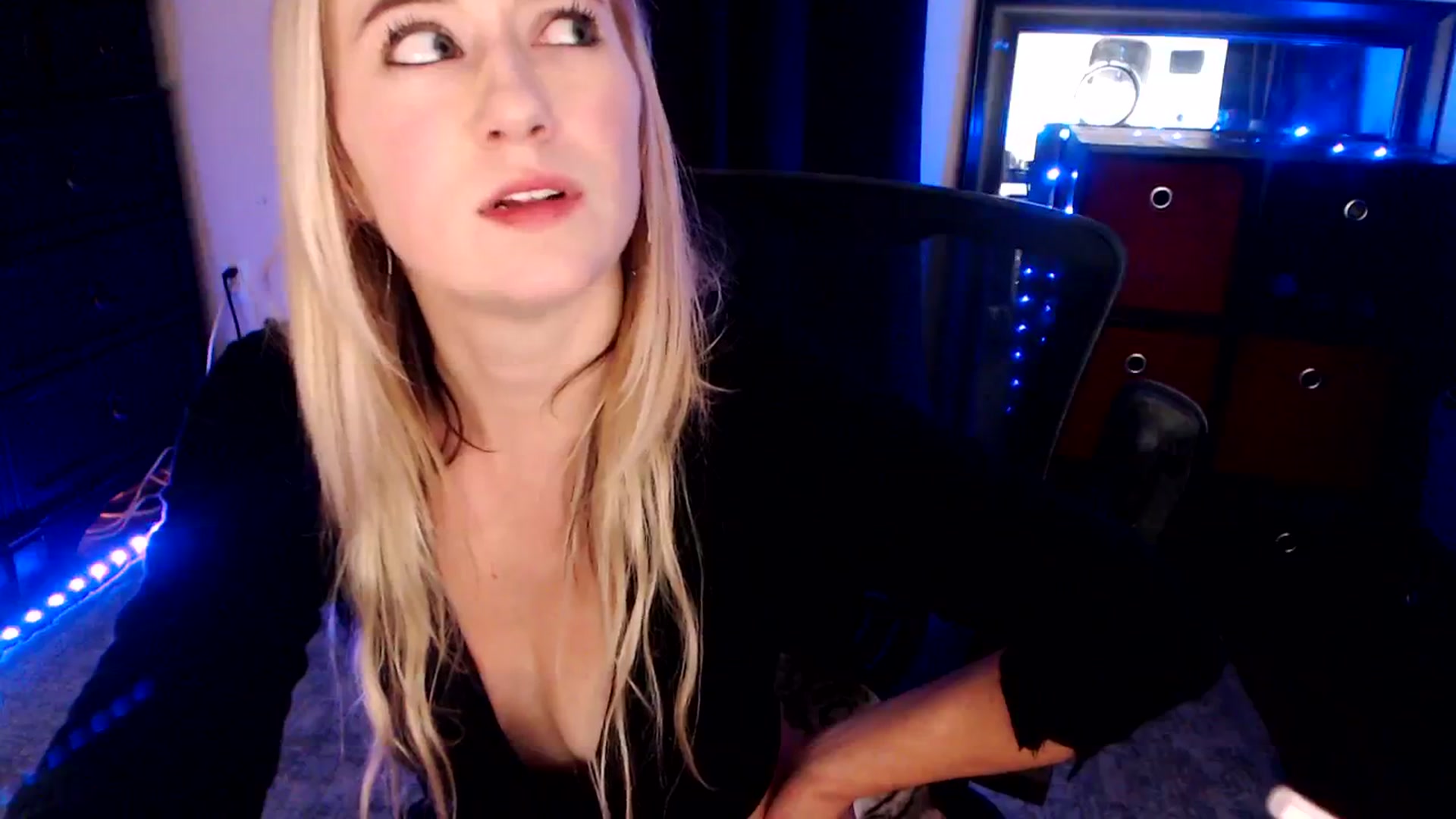 Gallery image thumbnail from SouthernSkye's myfreecams stream on, 01/06/2025, 08:04 image 19 of 20