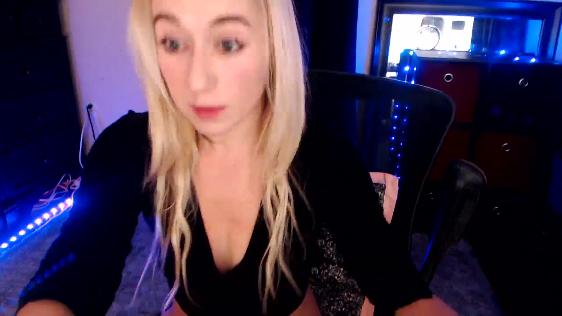 Gallery image thumbnail from SouthernSkye's myfreecams stream on, 01/06/2025, 08:04 image 15 of 20