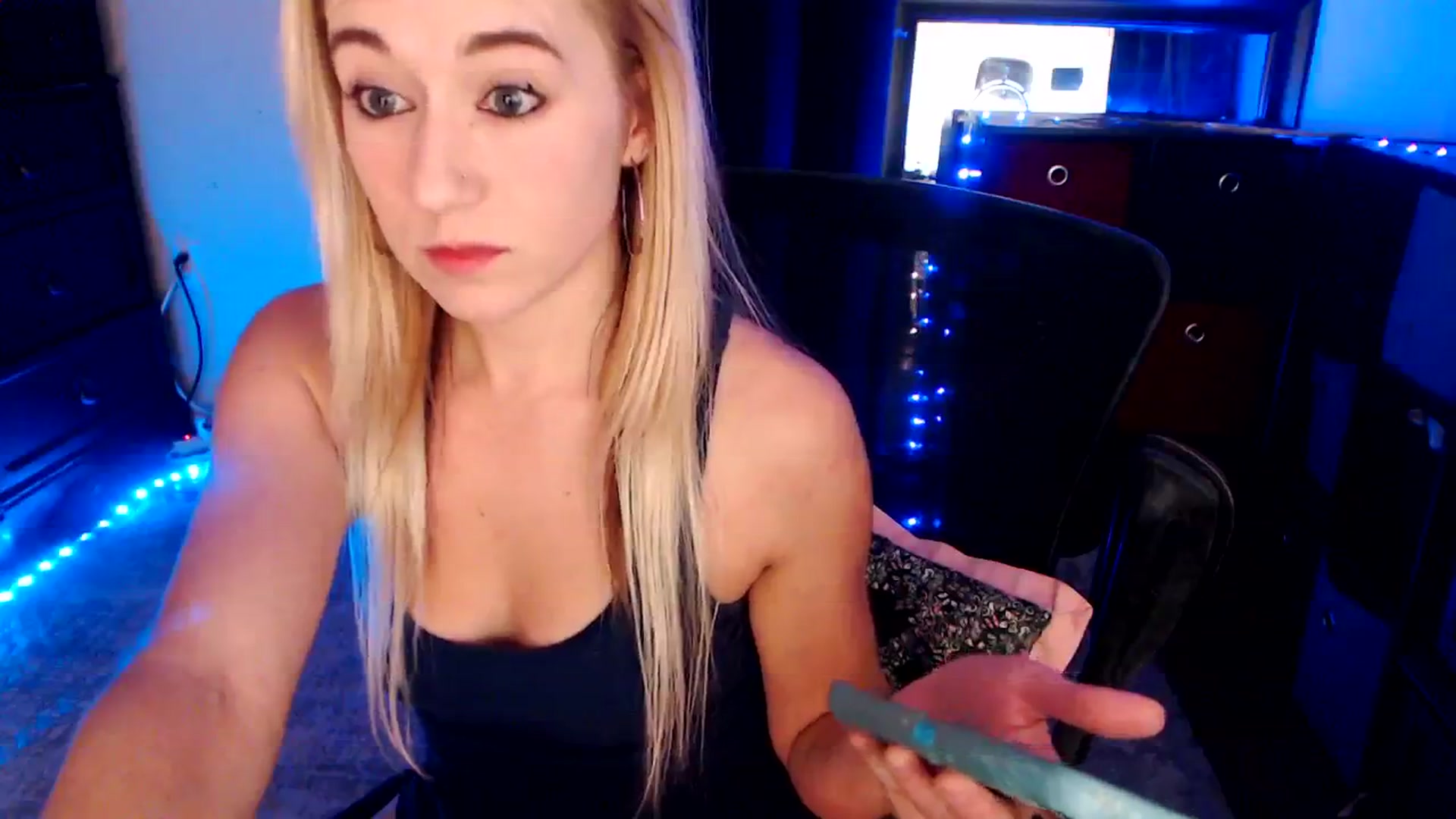 Gallery image thumbnail from SouthernSkye's myfreecams stream on, 01/15/2025, 06:40 image 3 of 20