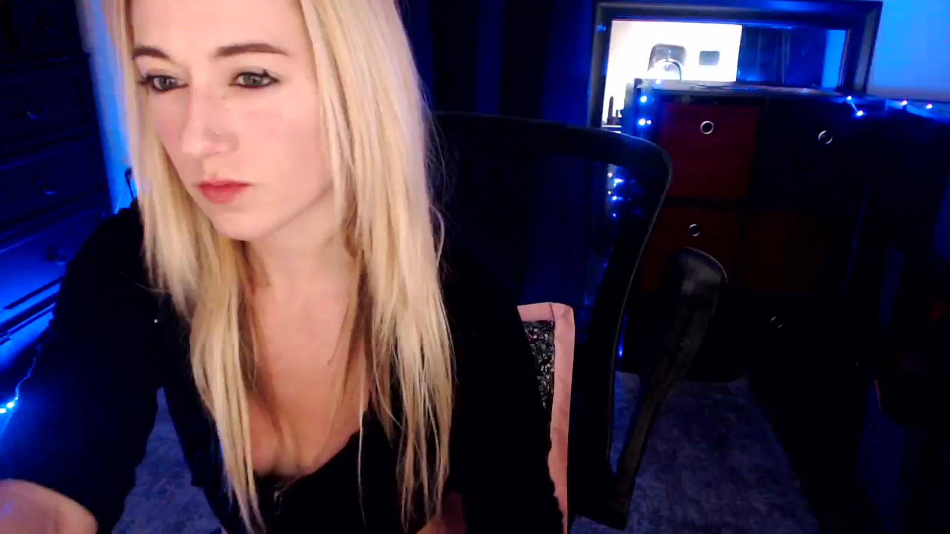 Gallery image thumbnail from SouthernSkye's myfreecams stream on, 01/20/2025, 07:48 image 18 of 20