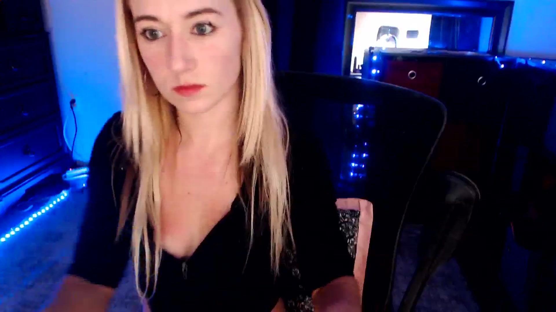Gallery image thumbnail from SouthernSkye's myfreecams stream on, 01/20/2025, 07:48 image 13 of 20