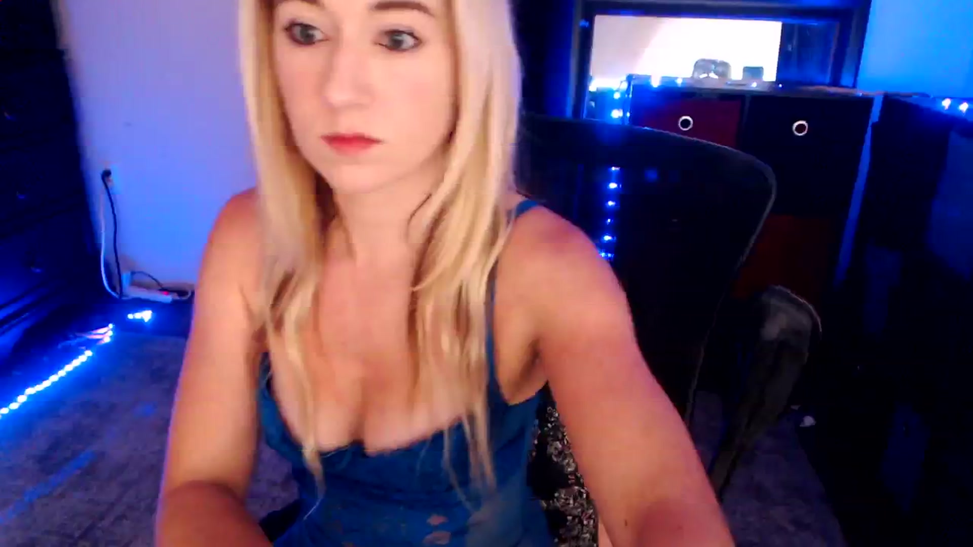 Gallery image thumbnail from SouthernSkye's myfreecams stream on, 02/04/2025, 07:30 image 18 of 20