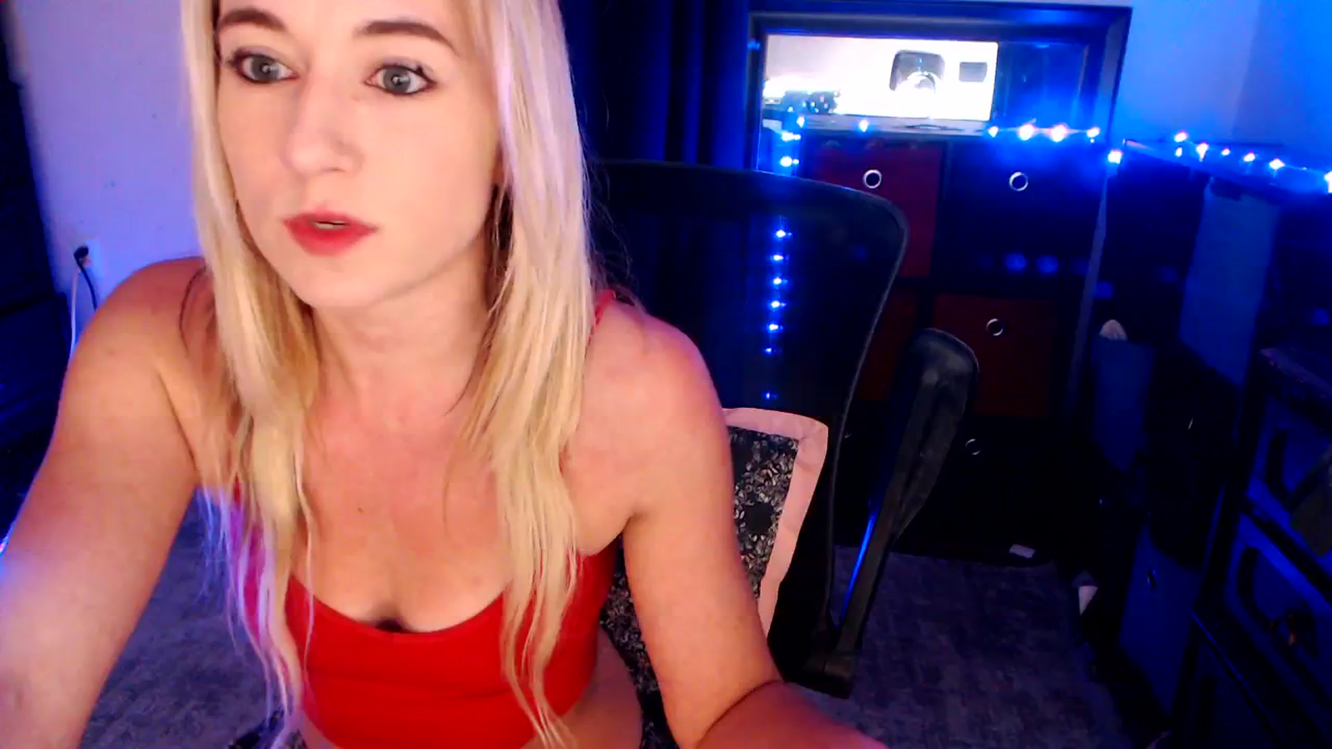 Gallery image thumbnail from SouthernSkye's myfreecams stream on, 02/21/2025, 07:14 image 7 of 20