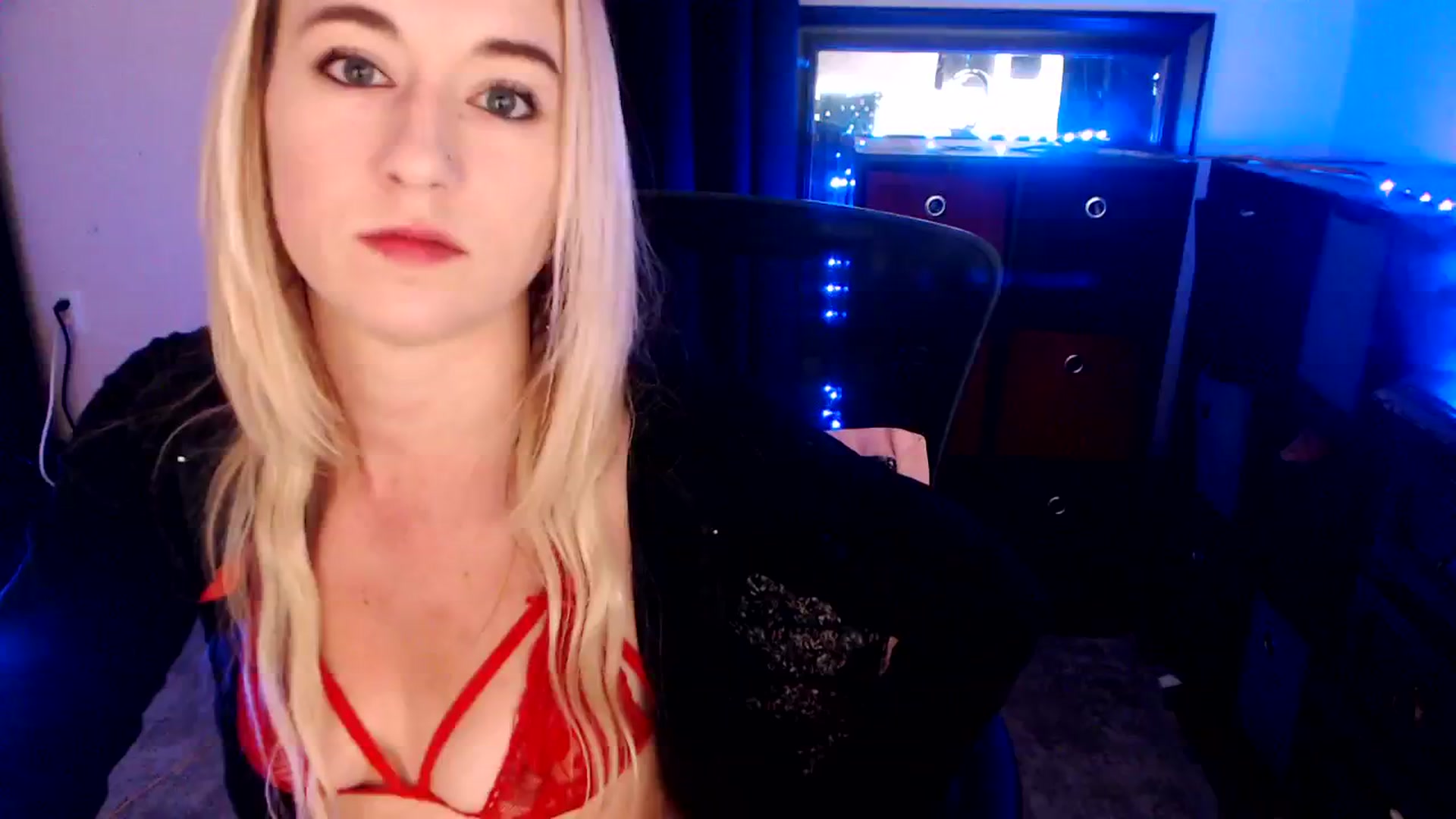 Gallery image thumbnail from SouthernSkye's myfreecams stream on, 02/28/2025, 07:46 image 1 of 20