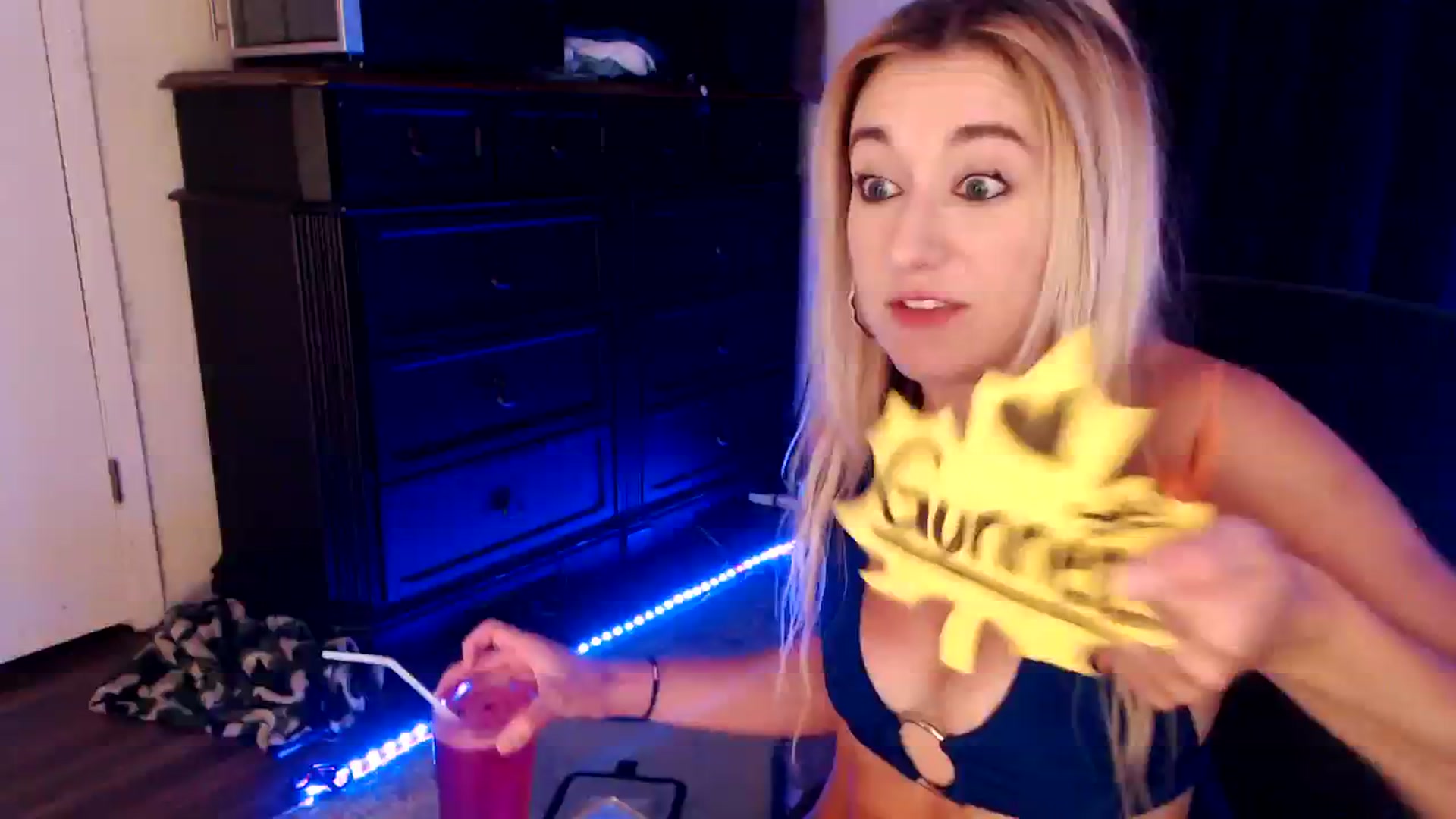 Gallery image thumbnail from SouthernSkye's myfreecams stream on, 04/03/2025, 08:20 image 17 of 20