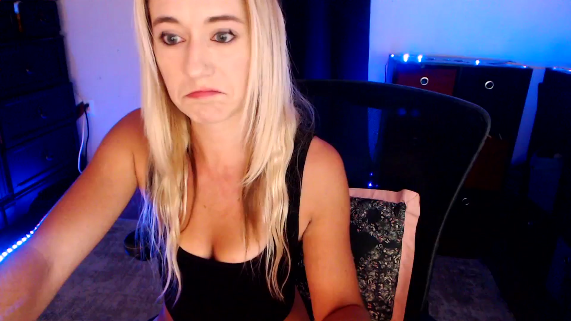 Gallery image thumbnail from SouthernSkye's myfreecams stream on, 06/05/2025, 06:40 image 18 of 20
