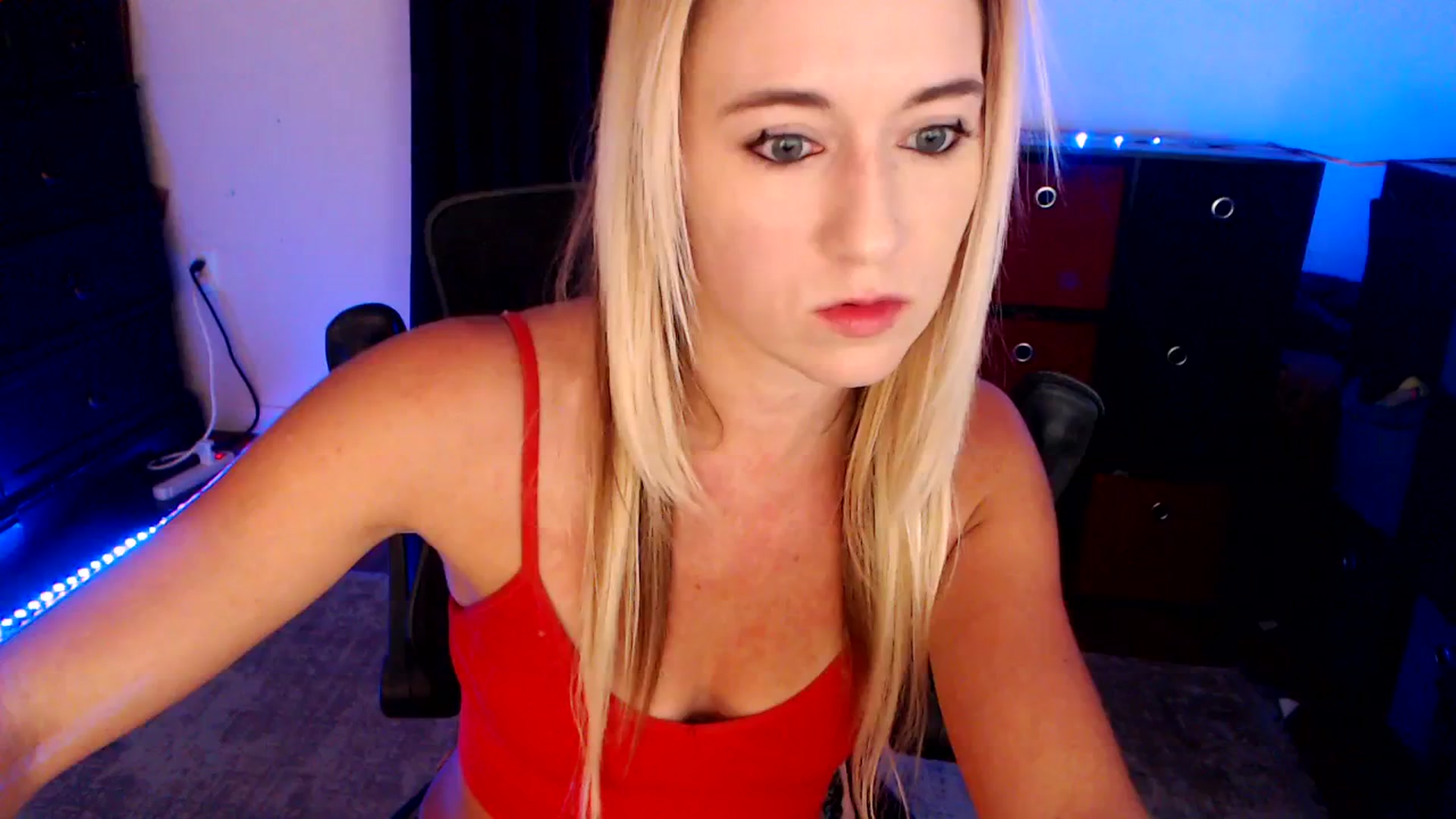 Gallery image thumbnail from SouthernSkye's myfreecams stream on, 06/11/2025, 07:10 image 5 of 20