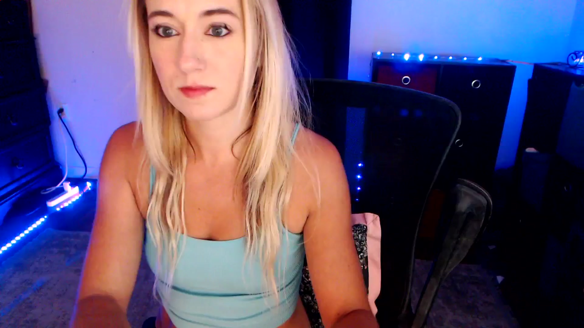 Gallery image thumbnail from SouthernSkye's myfreecams stream on, 06/12/2025, 05:37 image 15 of 20