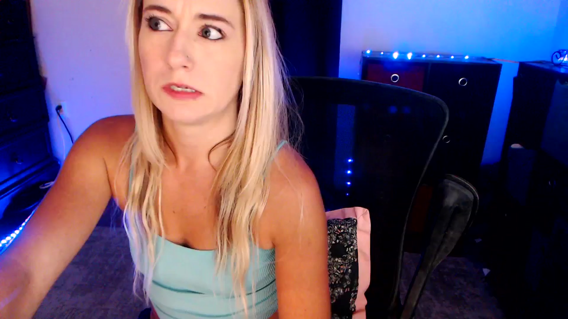 Gallery image thumbnail from SouthernSkye's myfreecams stream on, 06/12/2025, 05:37 image 14 of 20