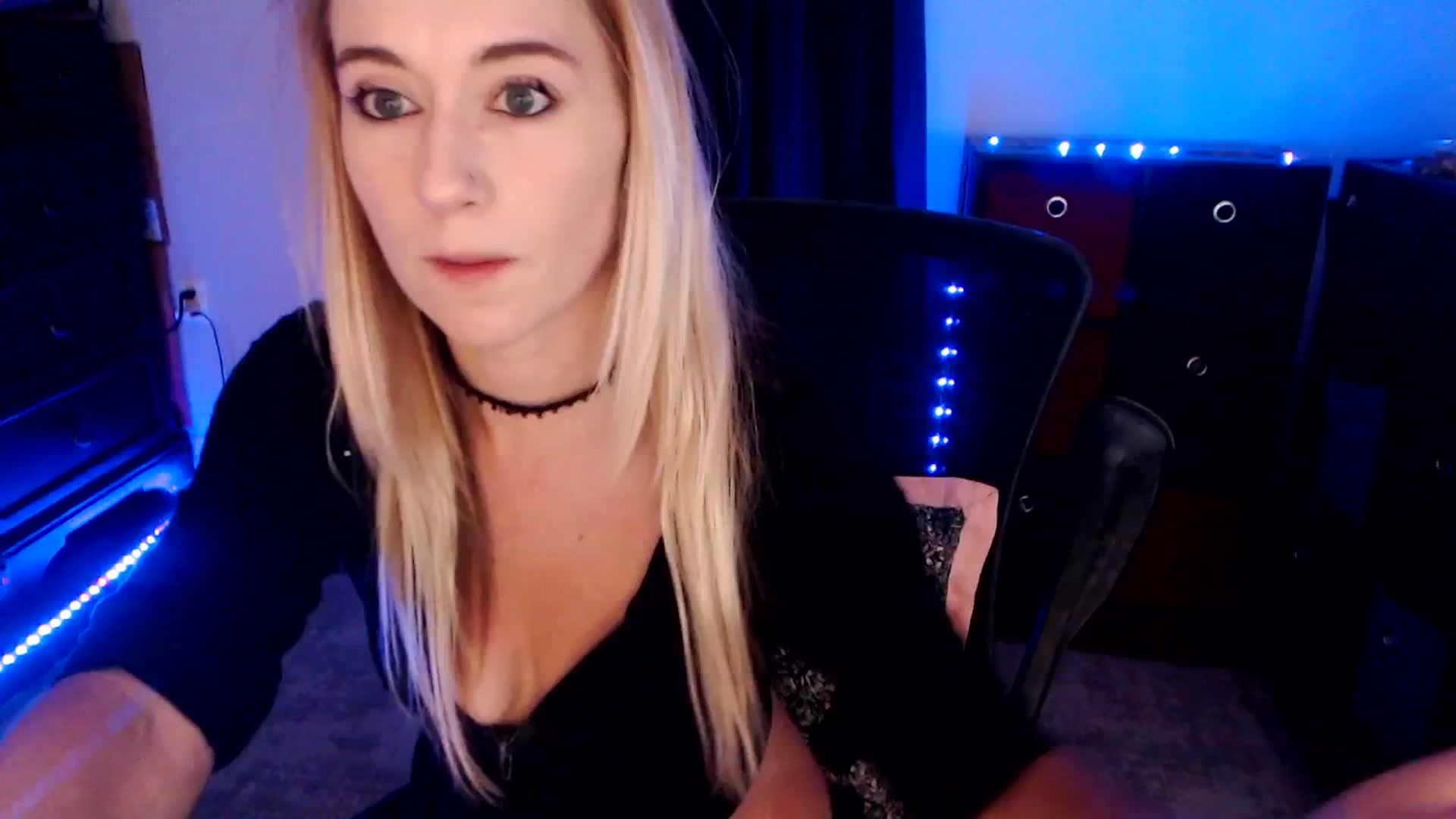 Gallery image thumbnail from SouthernSkye's myfreecams stream on, 08/13/2025, 07:38 image 19 of 20