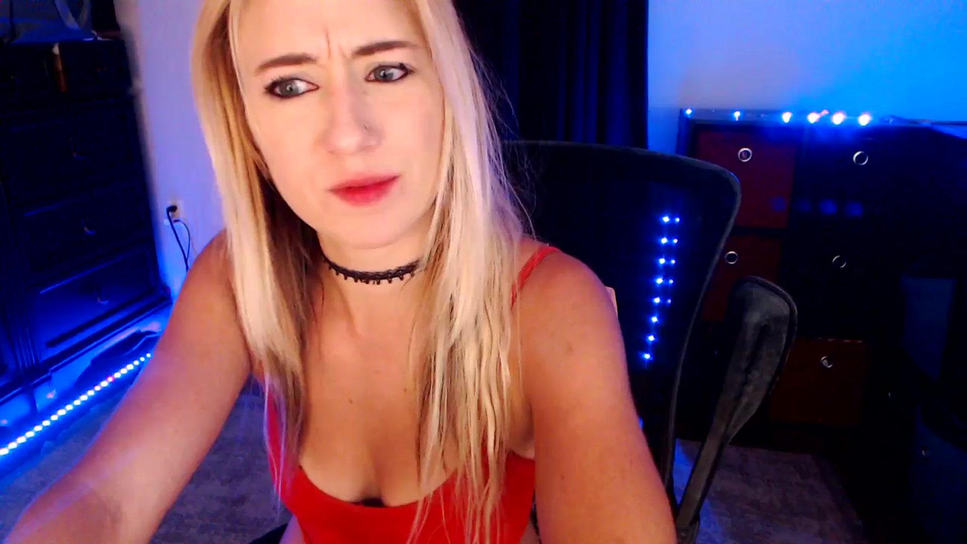 Gallery image thumbnail from SouthernSkye's myfreecams stream on, 09/23/2025, 08:11 image 12 of 20