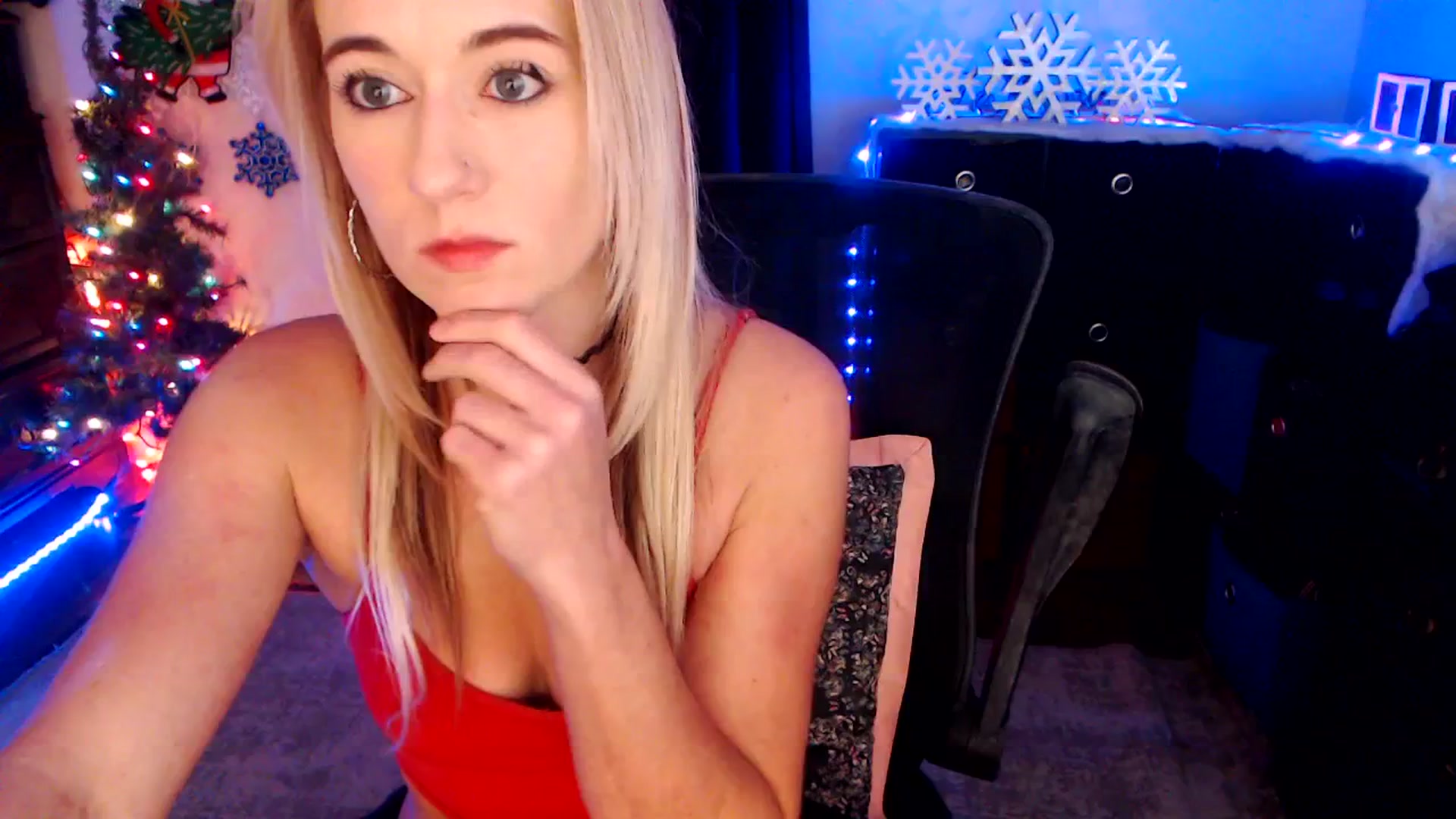 Gallery image thumbnail from SouthernSkye's myfreecams stream on, 12/09/2025, 08:11 image 19 of 20