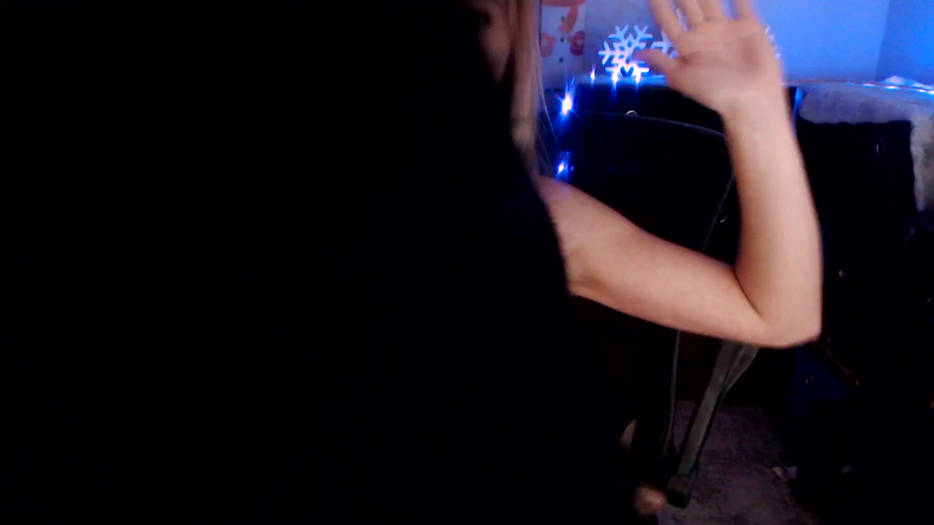 Gallery image thumbnail from SouthernSkye's myfreecams stream on, 12/20/2025, 07:44 image 4 of 20