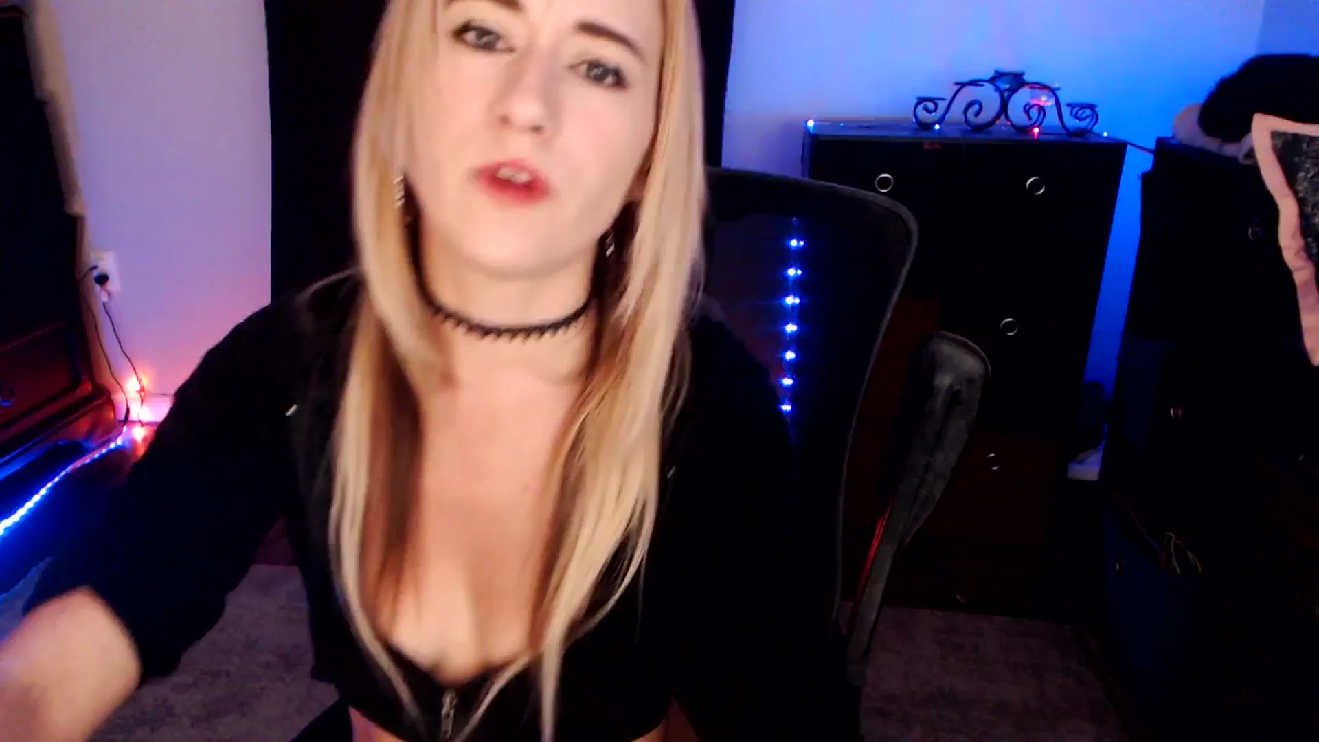 Gallery image thumbnail from SouthernSkye's myfreecams stream on, 02/23/2026, 08:00 image 7 of 20