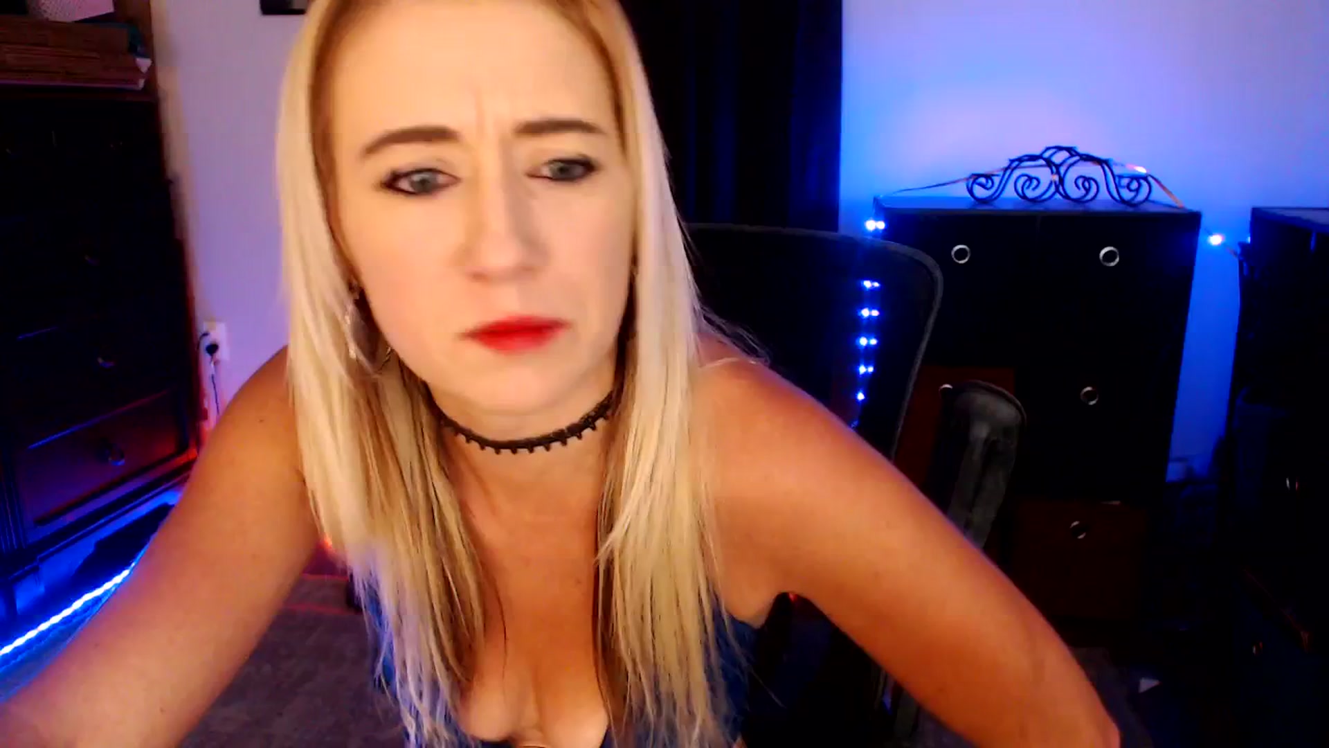 Gallery image thumbnail from SouthernSkye's myfreecams stream on, 04/14/2026, 06:47 image 5 of 20