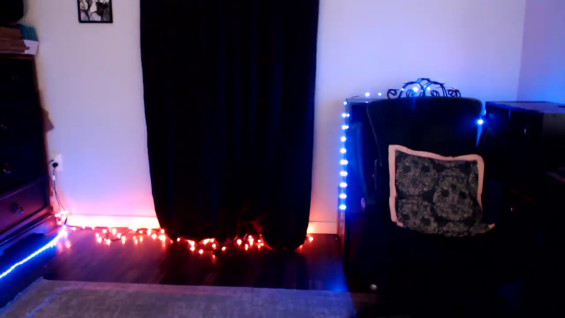 Gallery image thumbnail from SouthernSkye's myfreecams stream on, 05/13/2026, 07:31 image 10 of 20