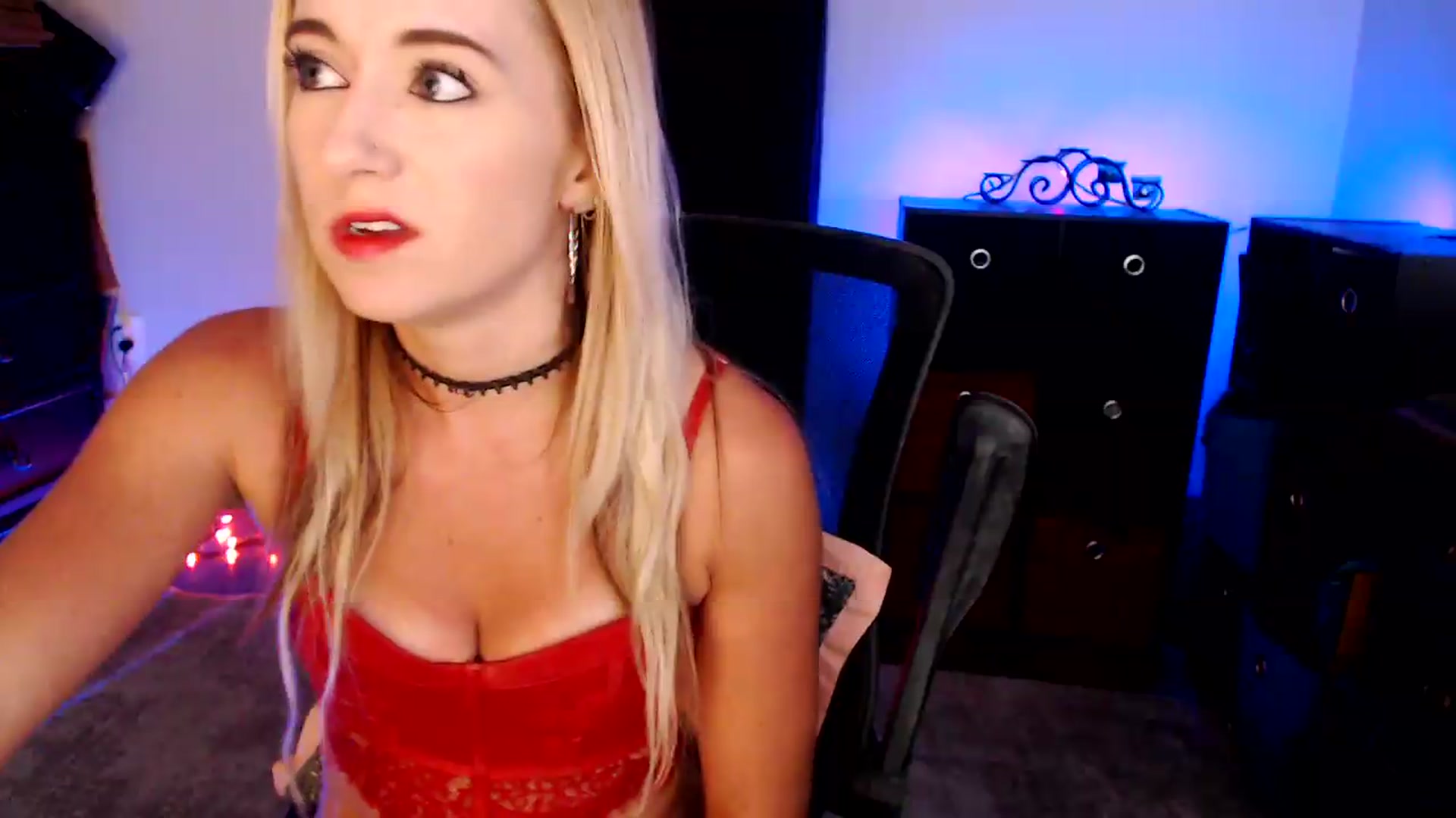 Gallery image thumbnail from SouthernSkye's myfreecams stream on, 05/29/2026, 07:20 image 17 of 20