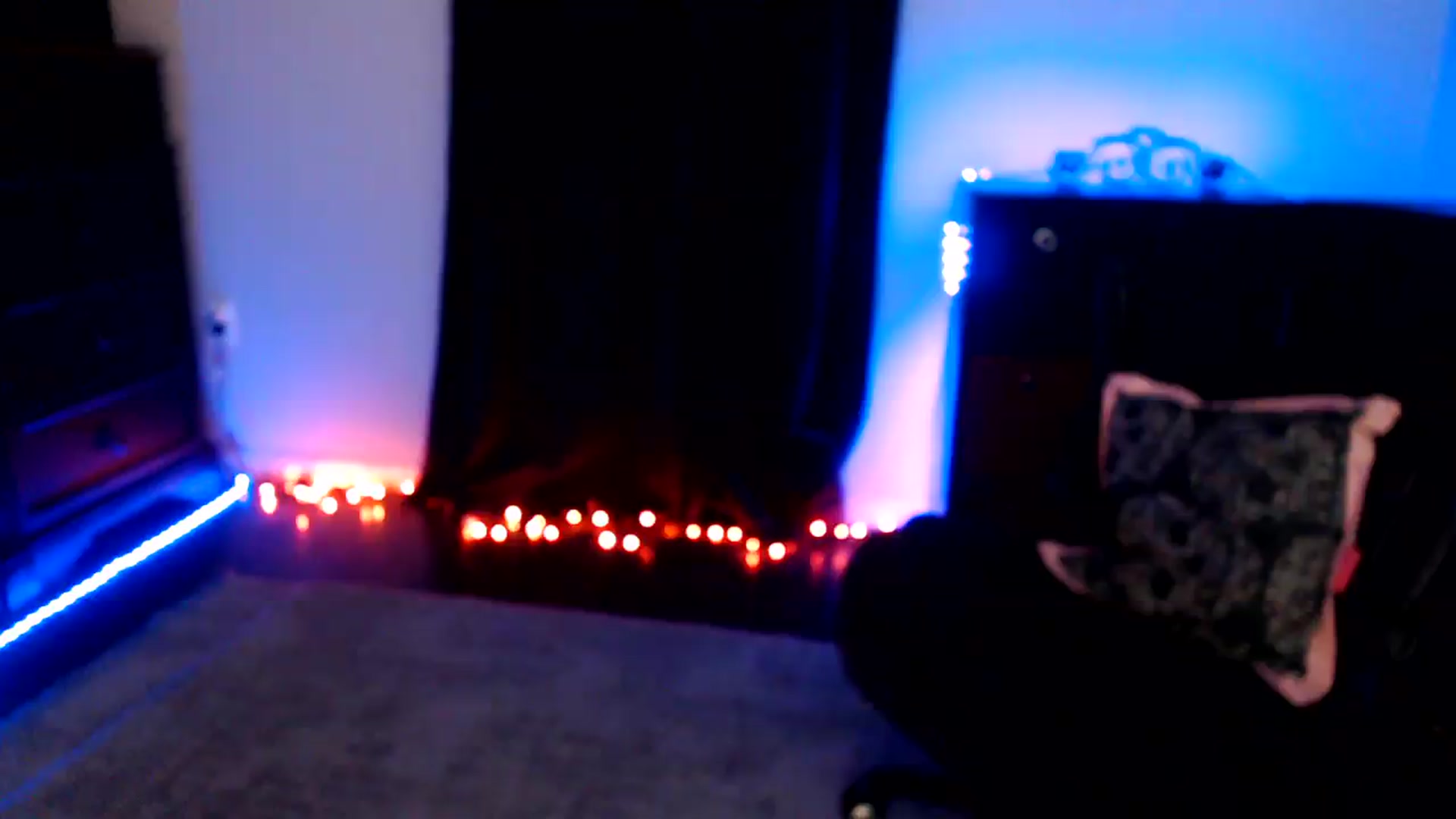 Gallery image thumbnail from SouthernSkye's myfreecams stream on, 08/26/2026, 07:25 image 11 of 20