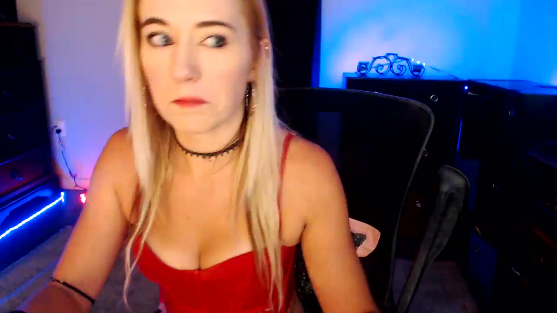 Gallery image thumbnail from SouthernSkye's myfreecams stream on, 08/30/2026, 06:41 image 1 of 20