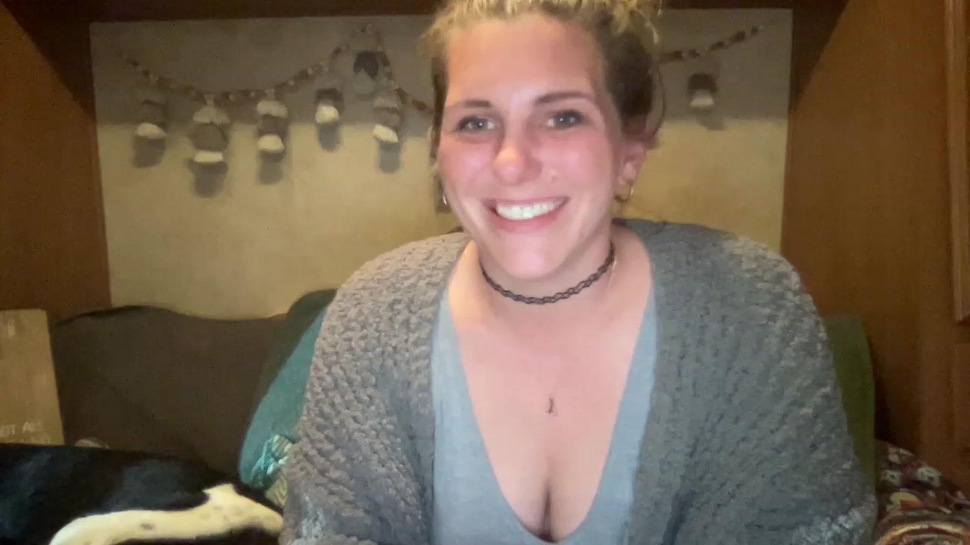 Gallery image thumbnail from SouthernmilfK's myfreecams stream on, 04/05/2023, 08:05 image 18 of 20