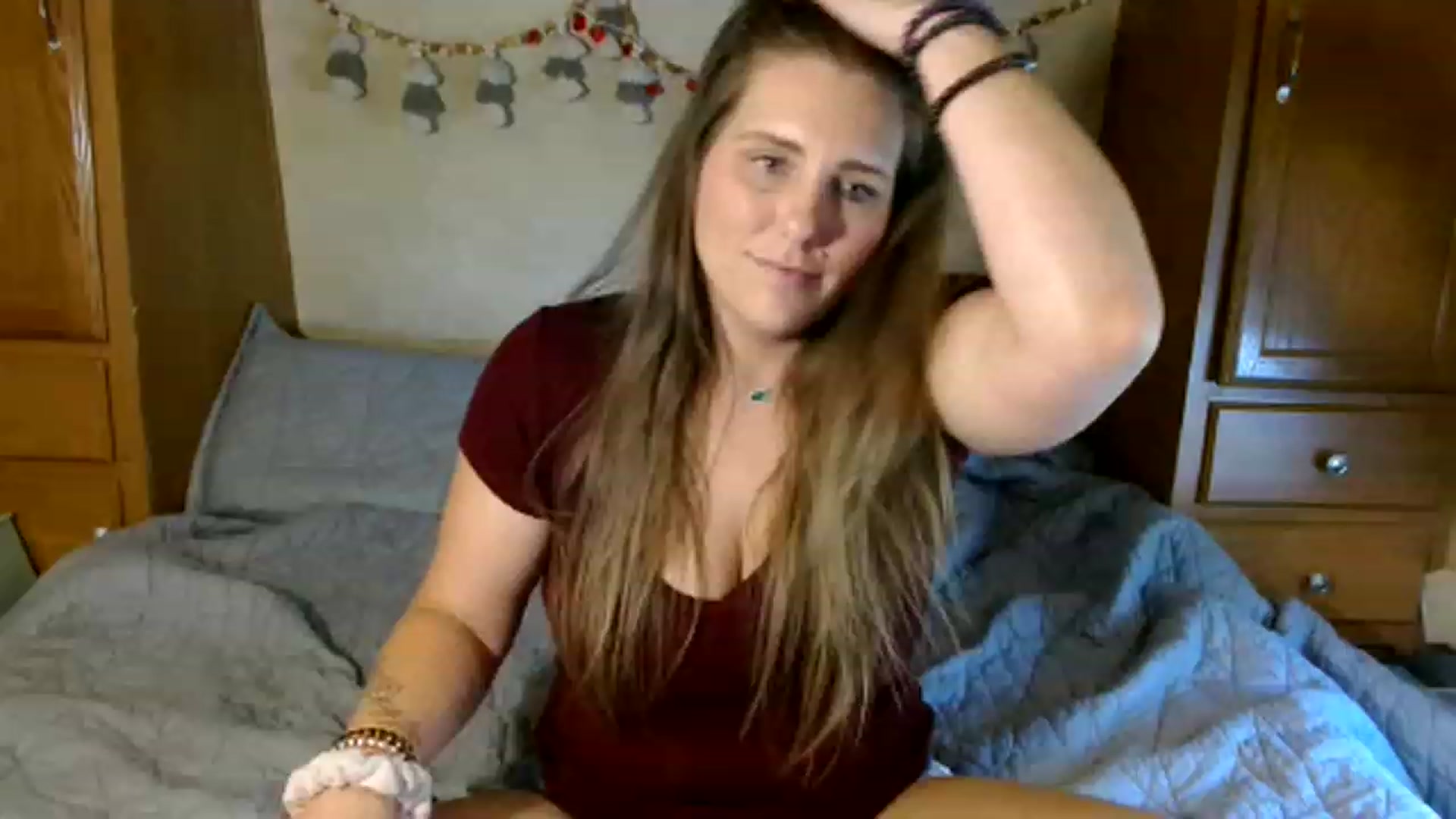 Gallery image thumbnail from SouthernmilfK's myfreecams stream on, 06/18/2023, 18:15 image 5 of 20