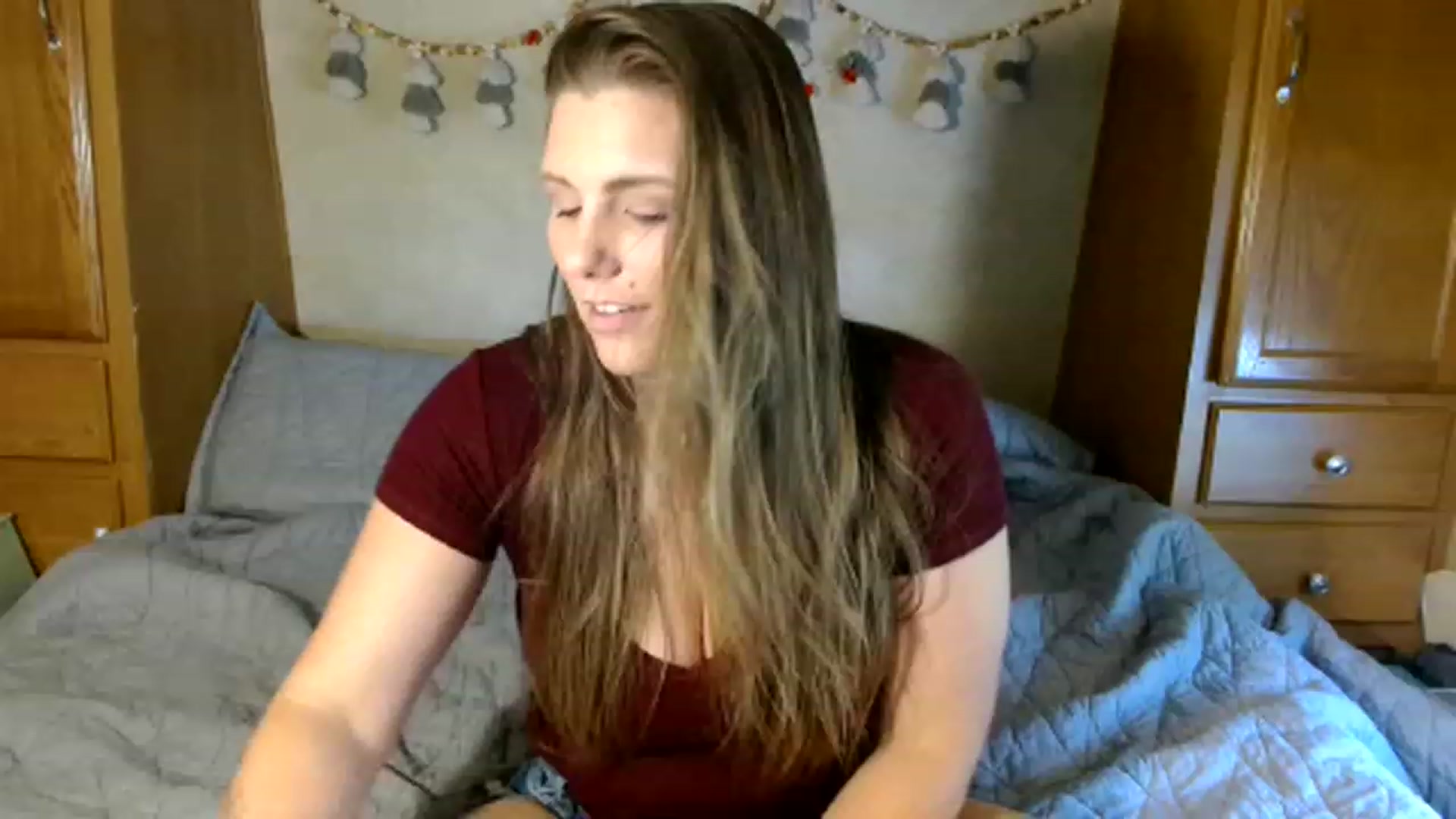 Gallery image thumbnail from SouthernmilfK's myfreecams stream on, 06/18/2023, 18:15 image 6 of 20