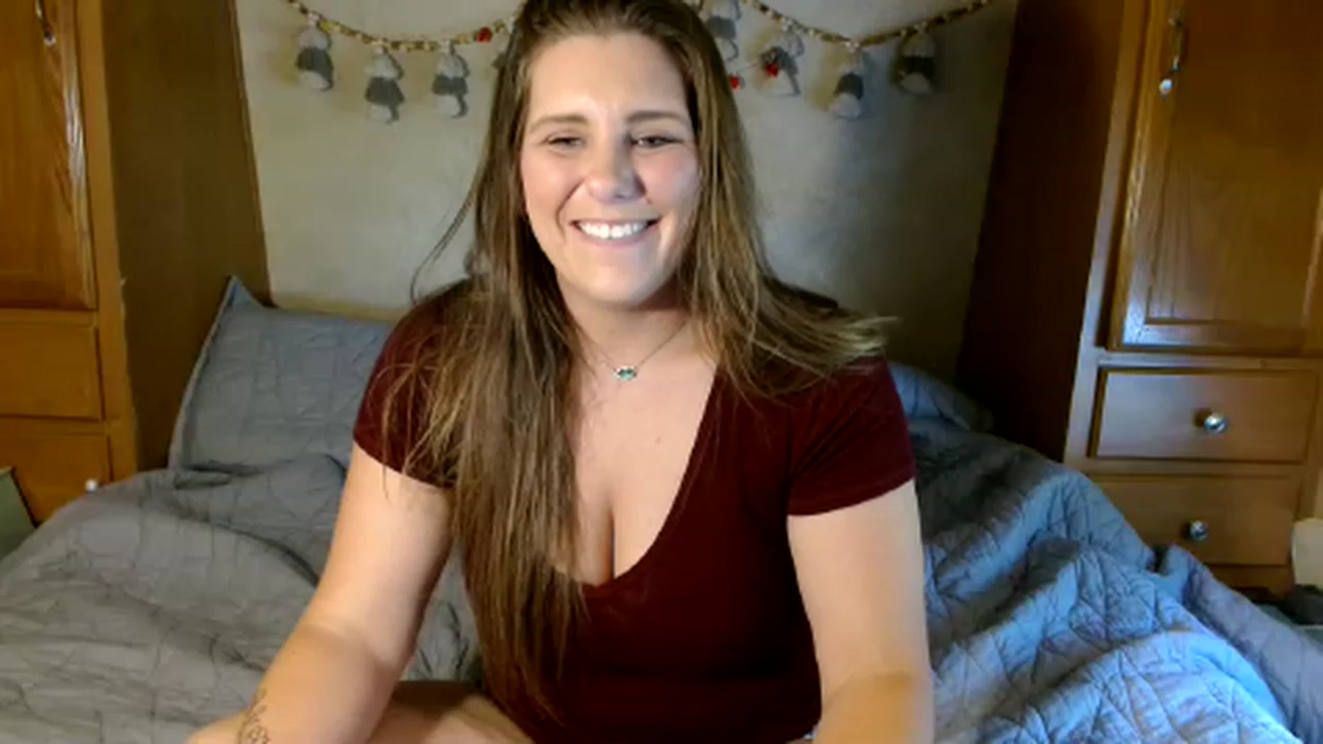 Gallery image thumbnail from SouthernmilfK's myfreecams stream on, 06/18/2023, 18:15 image 8 of 20