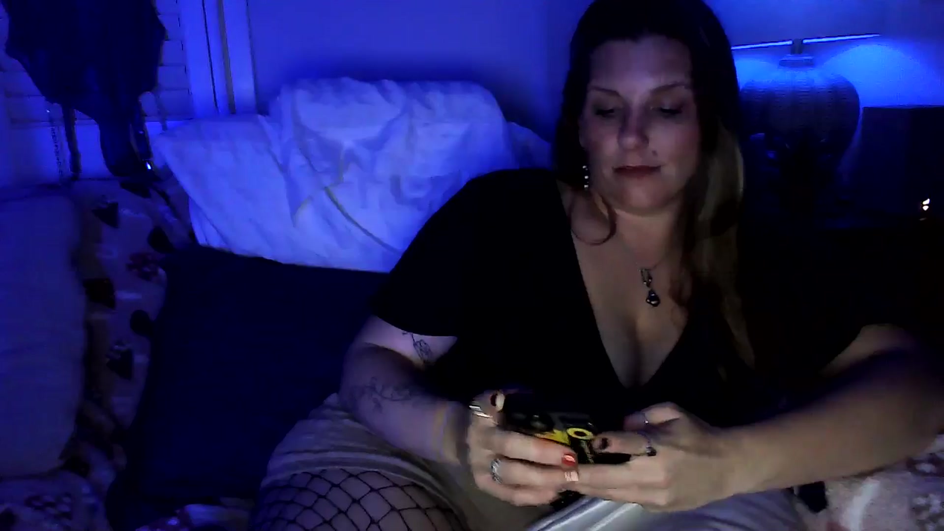 Gallery image thumbnail from SouthernmilfK's myfreecams stream on, 09/30/2024, 09:58 image 4 of 20