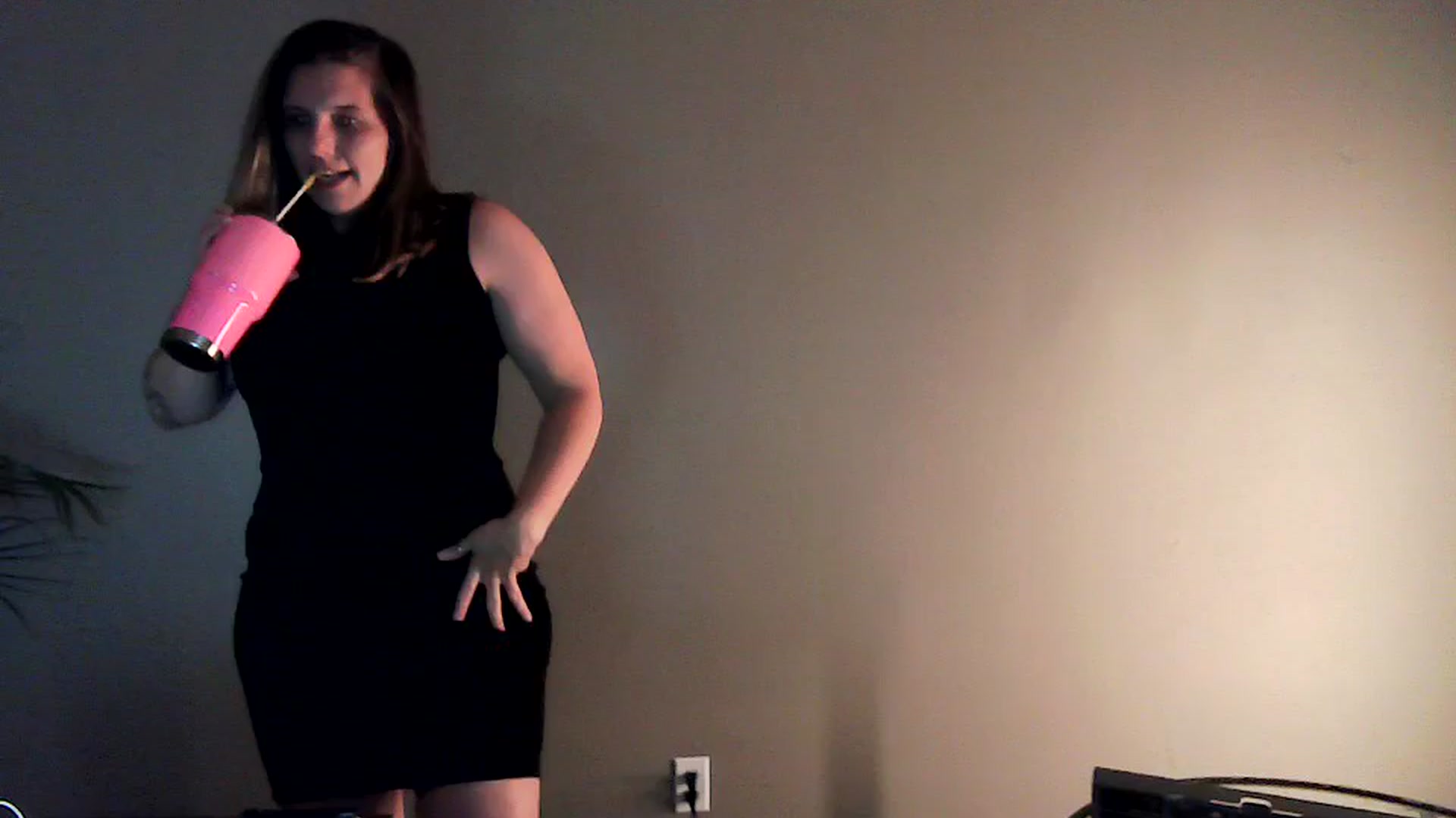 Gallery image thumbnail from SouthernmilfK's myfreecams stream on, 04/21/2025, 08:58 image 20 of 20