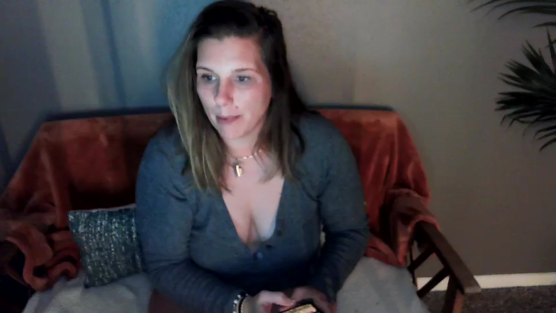 Gallery image thumbnail from SouthernmilfK's myfreecams stream on, 04/21/2025, 09:43 image 10 of 20