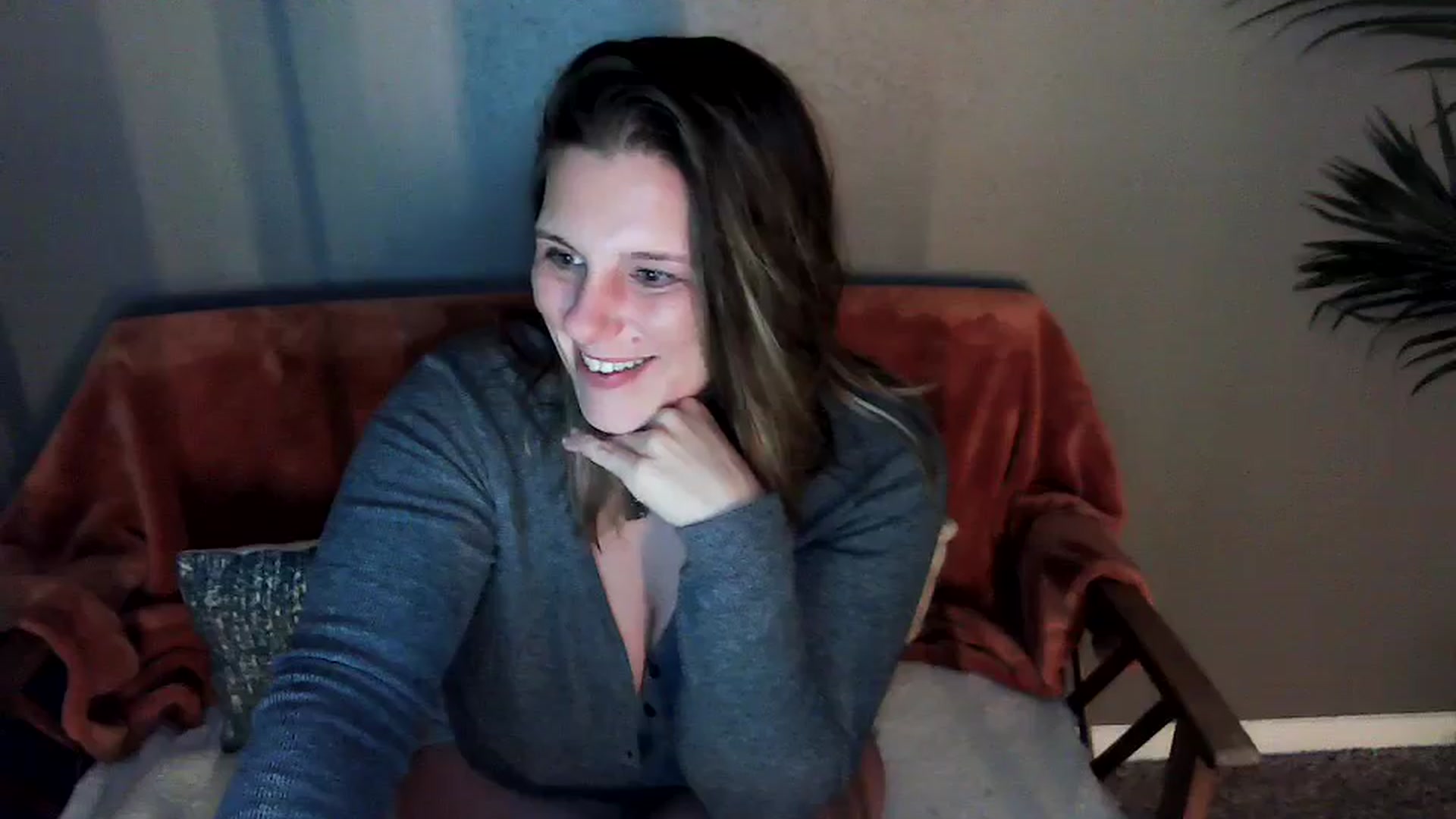 Gallery image thumbnail from SouthernmilfK's myfreecams stream on, 04/21/2025, 09:43 image 11 of 20