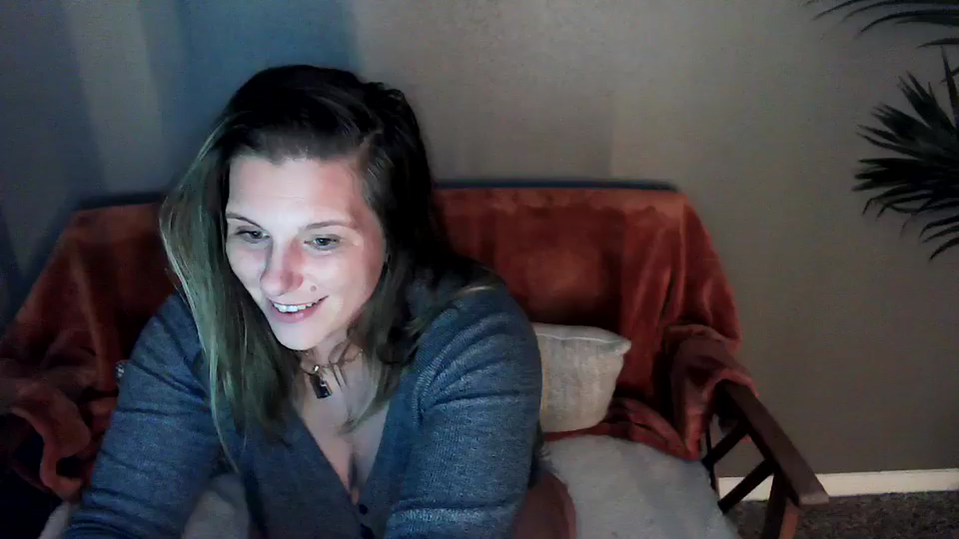 Gallery image thumbnail from SouthernmilfK's myfreecams stream on, 04/21/2025, 09:43 image 7 of 20