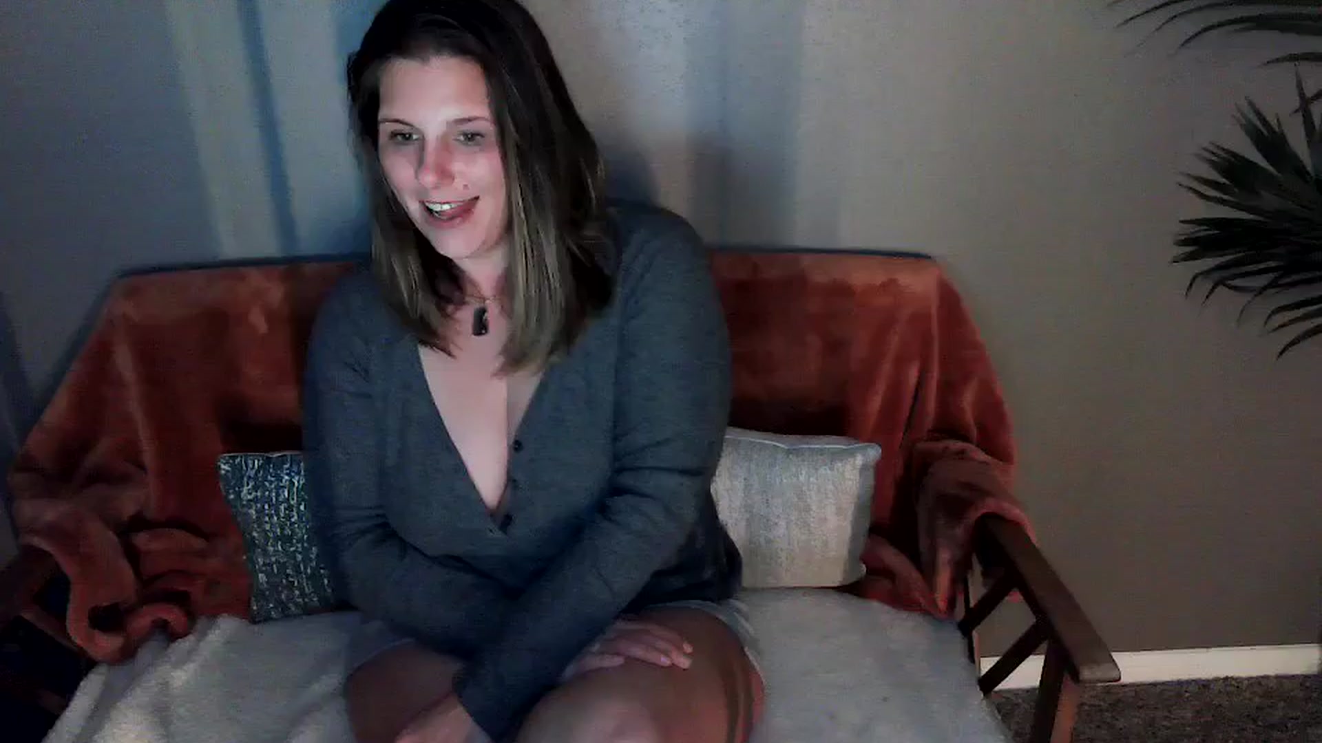 Gallery image thumbnail from SouthernmilfK's myfreecams stream on, 04/21/2025, 10:03 image 15 of 20