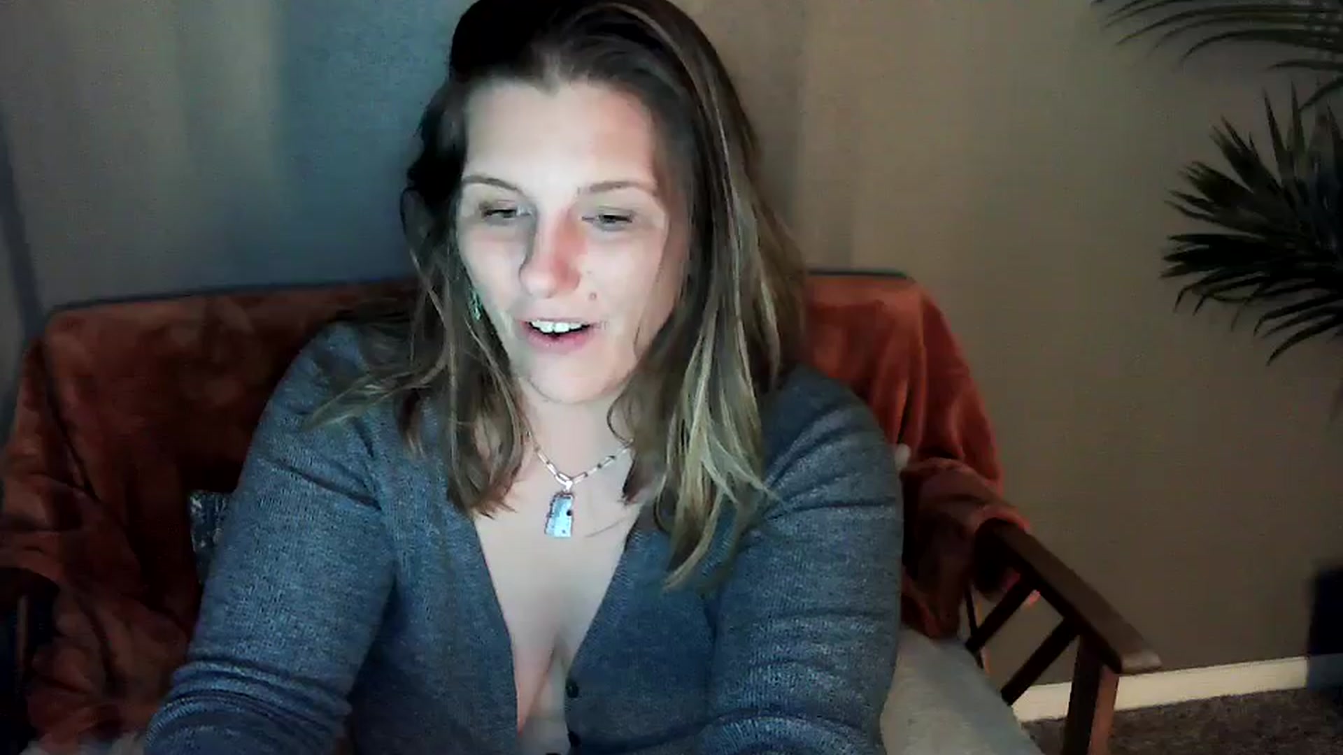 Gallery image thumbnail from SouthernmilfK's myfreecams stream on, 04/21/2025, 12:04 image 14 of 20