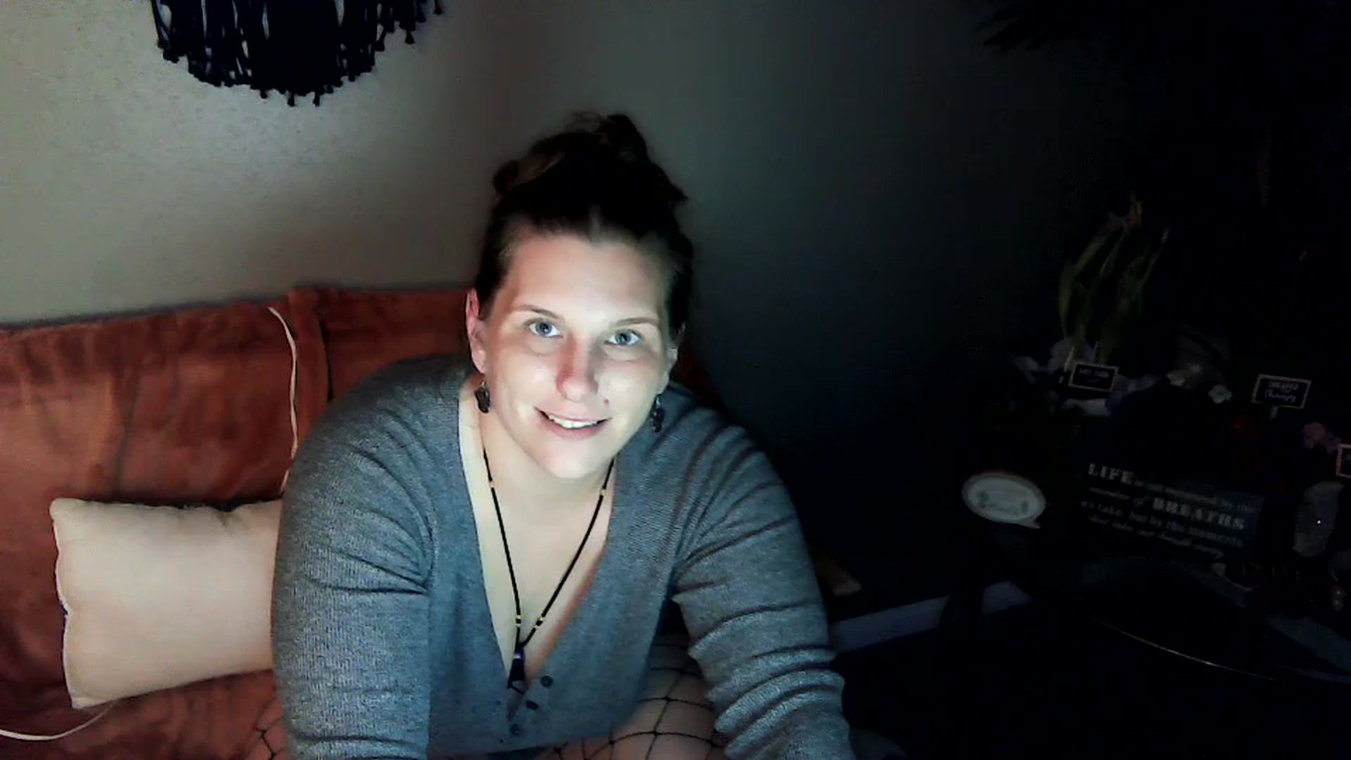 Gallery image thumbnail from SouthernmilfK's myfreecams stream on, 04/26/2025, 11:32 image 19 of 20