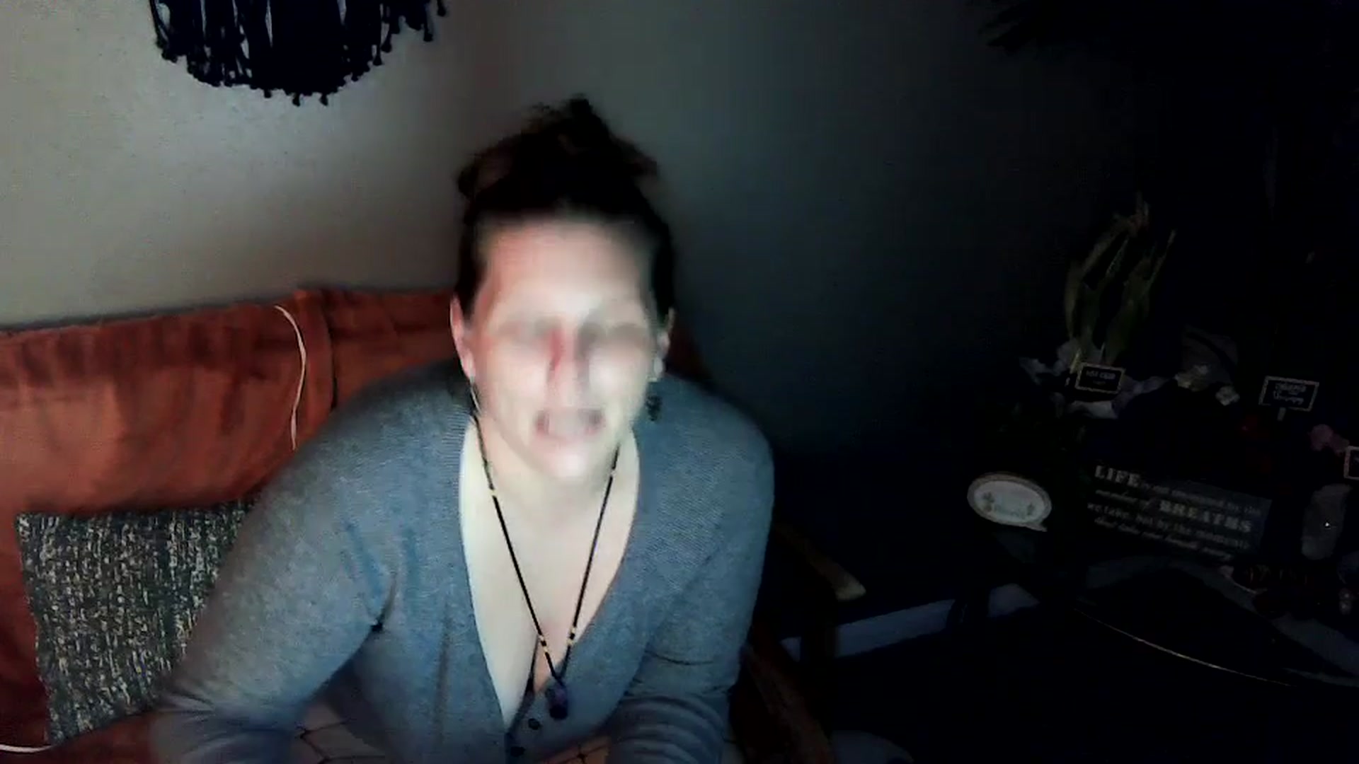Gallery image thumbnail from SouthernmilfK's myfreecams stream on, 04/26/2025, 11:32 image 11 of 20