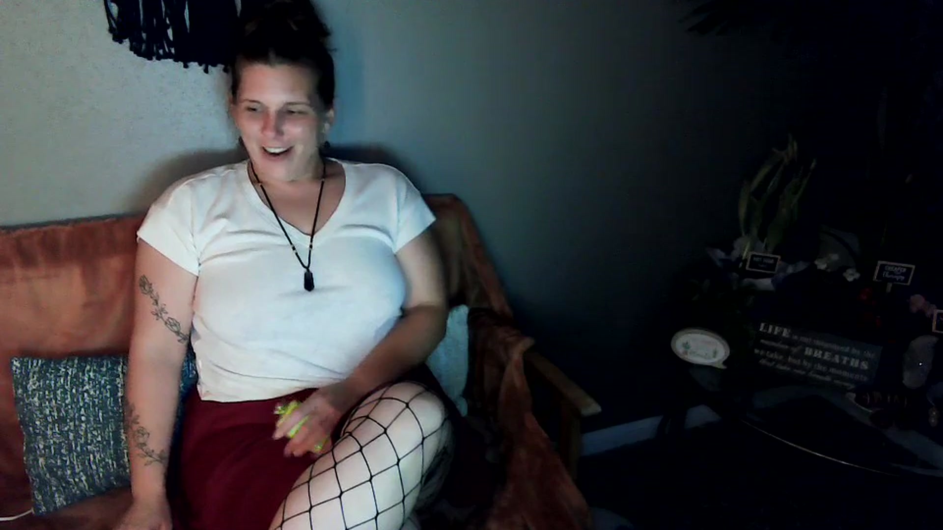 Gallery image thumbnail from SouthernmilfK's myfreecams stream on, 04/26/2025, 11:32 image 2 of 20